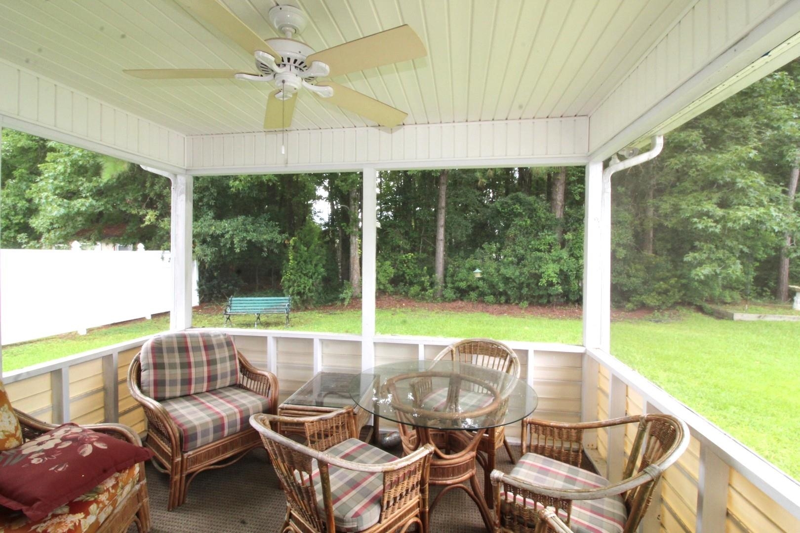1280 Pollen Loop Property Photo 23
