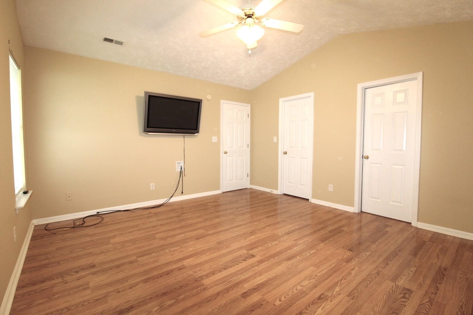 1280 Pollen Loop Property Photo 25