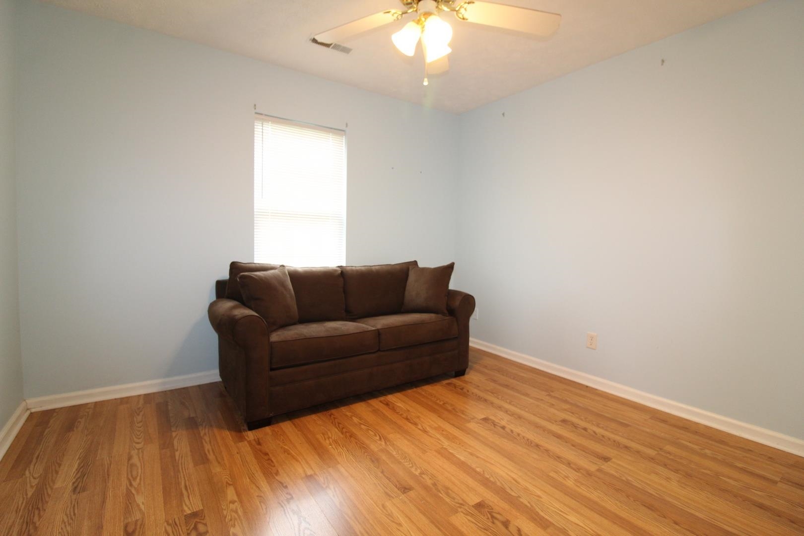 1280 Pollen Loop Property Photo 34