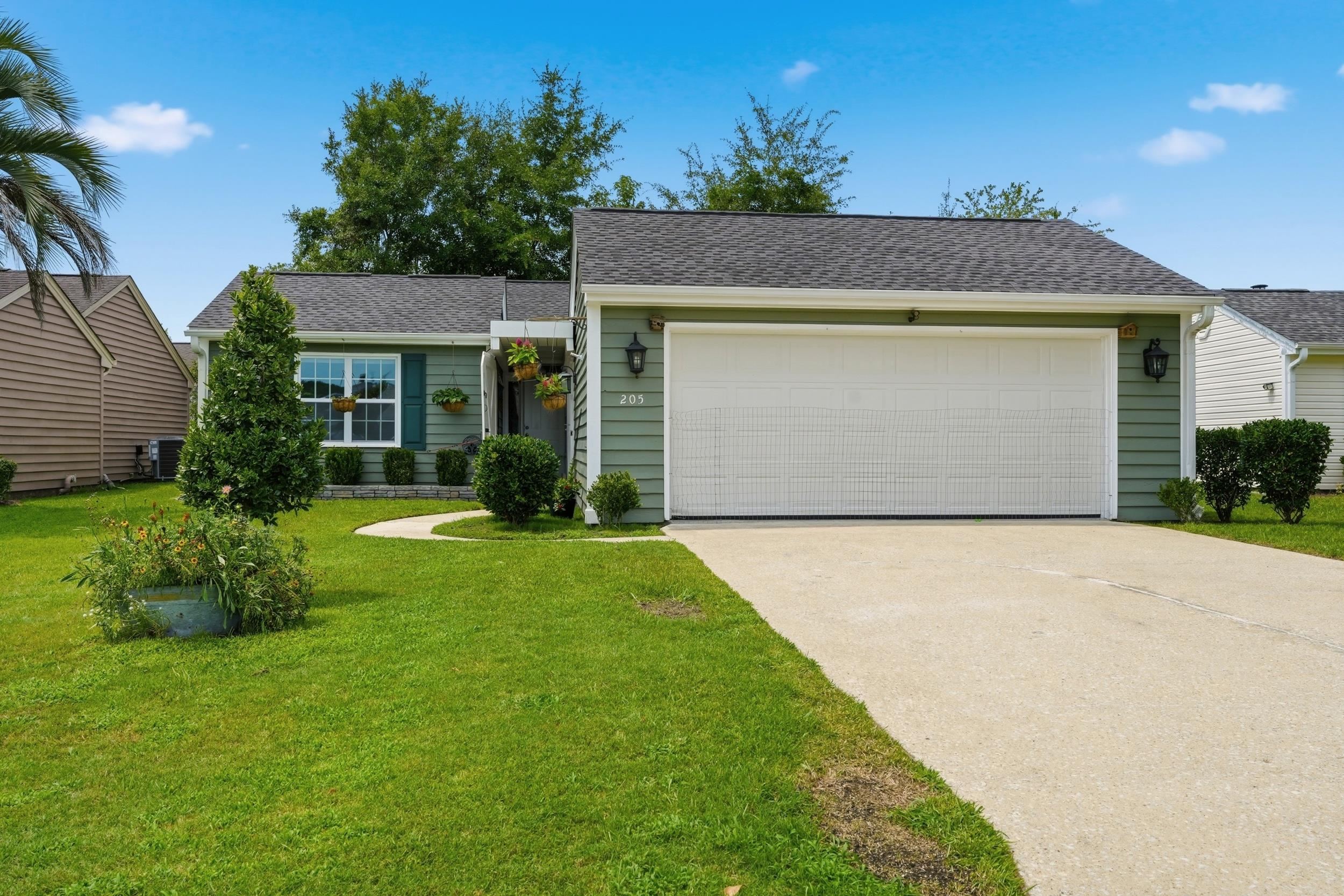 205 Birkdale Ln. Property Photo 3