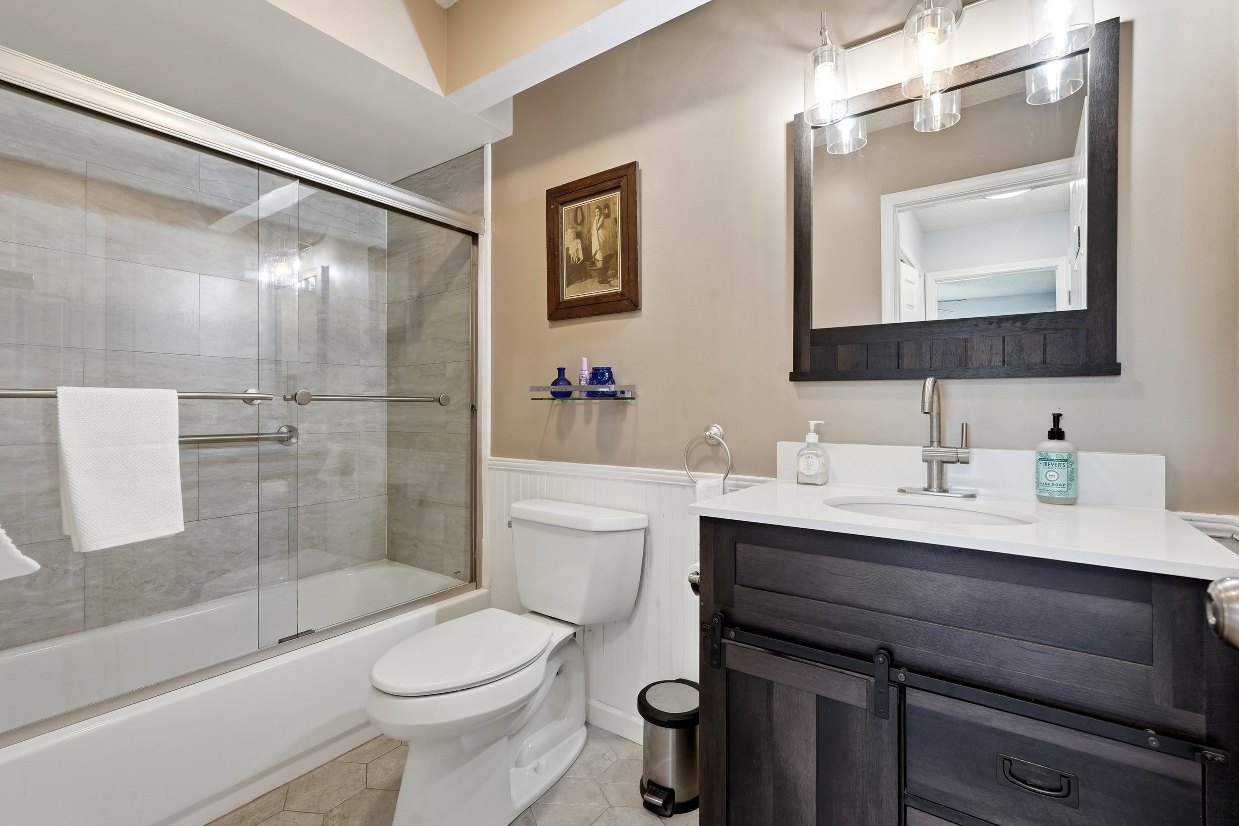 205 Birkdale Ln. Property Photo 17