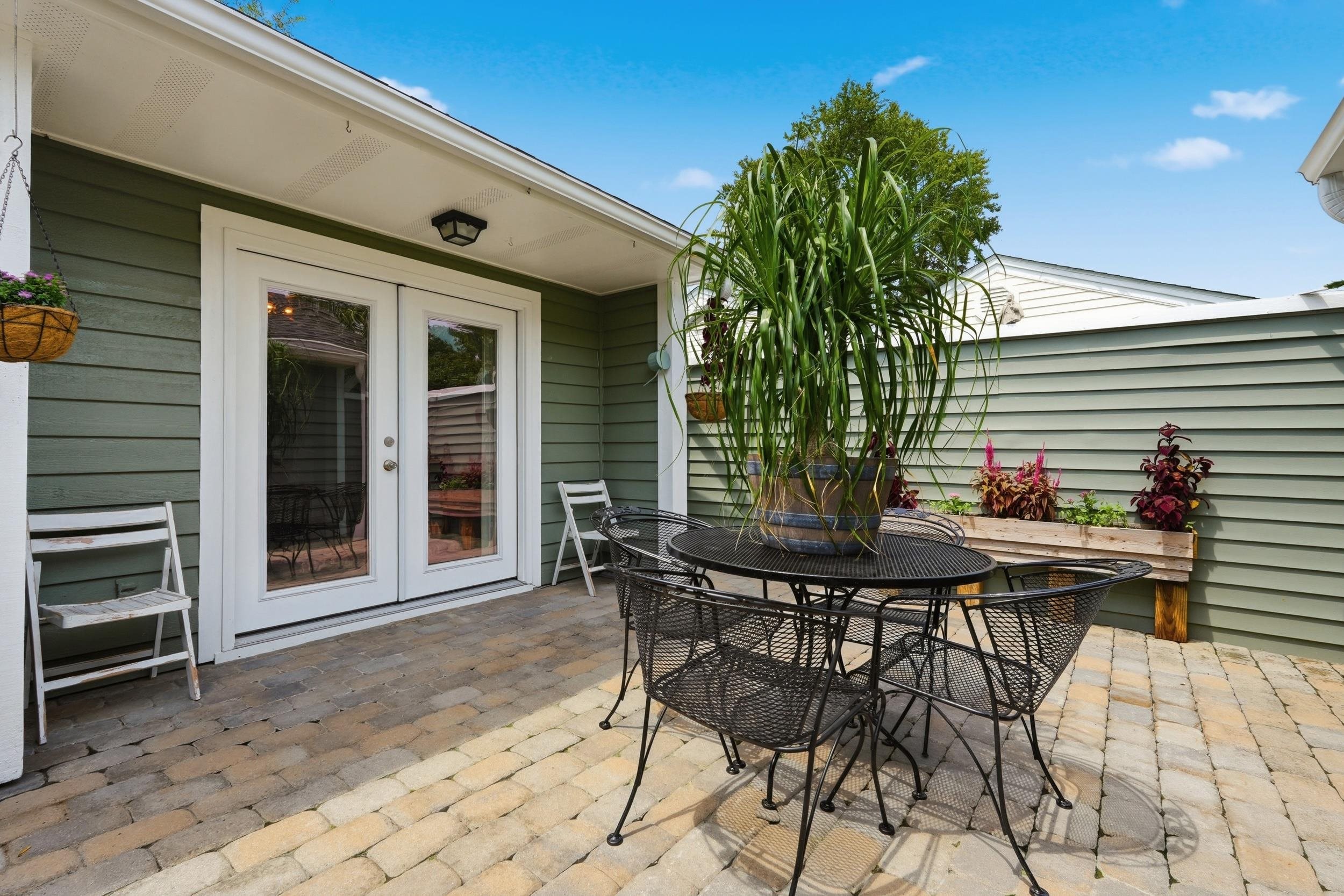 205 Birkdale Ln. Property Photo 24