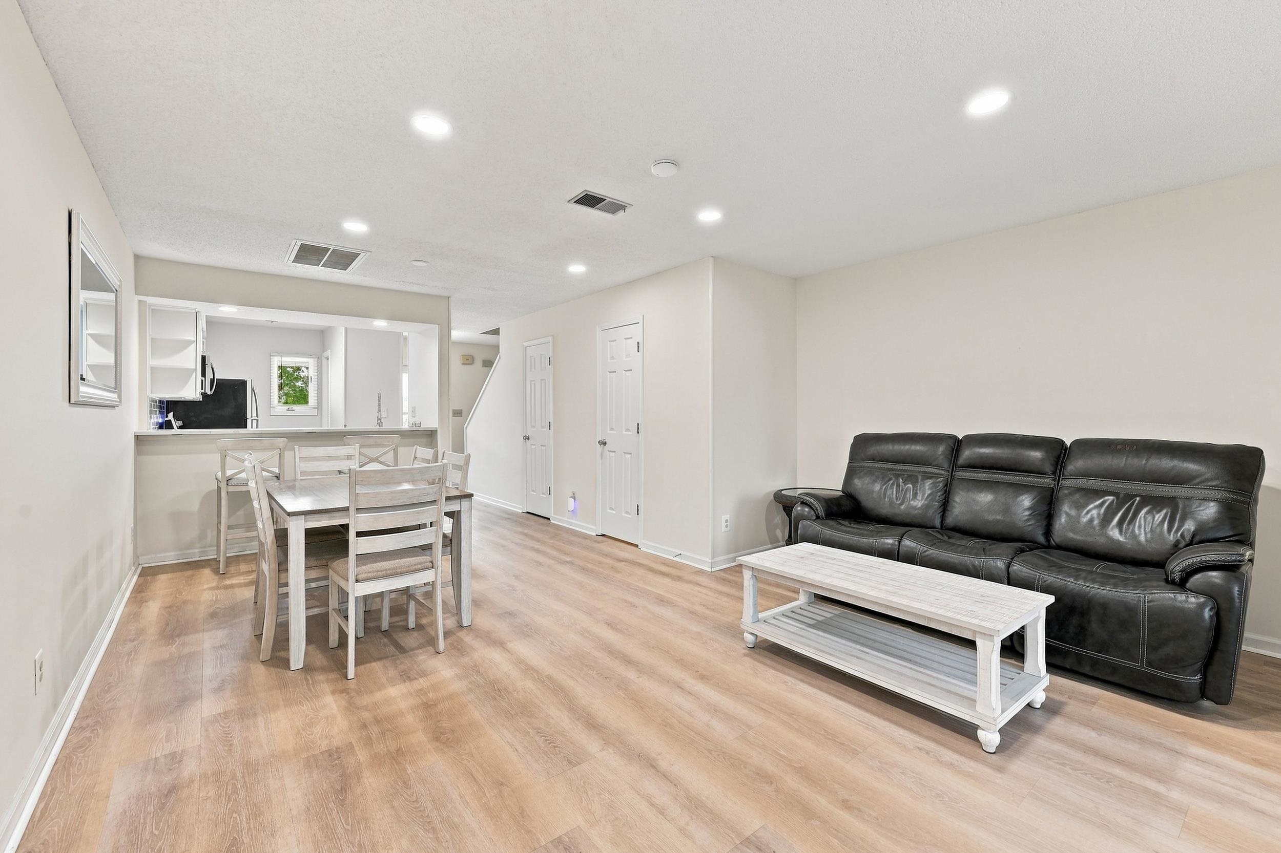 1810 Fairway Ridge Dr. Property Photo 10