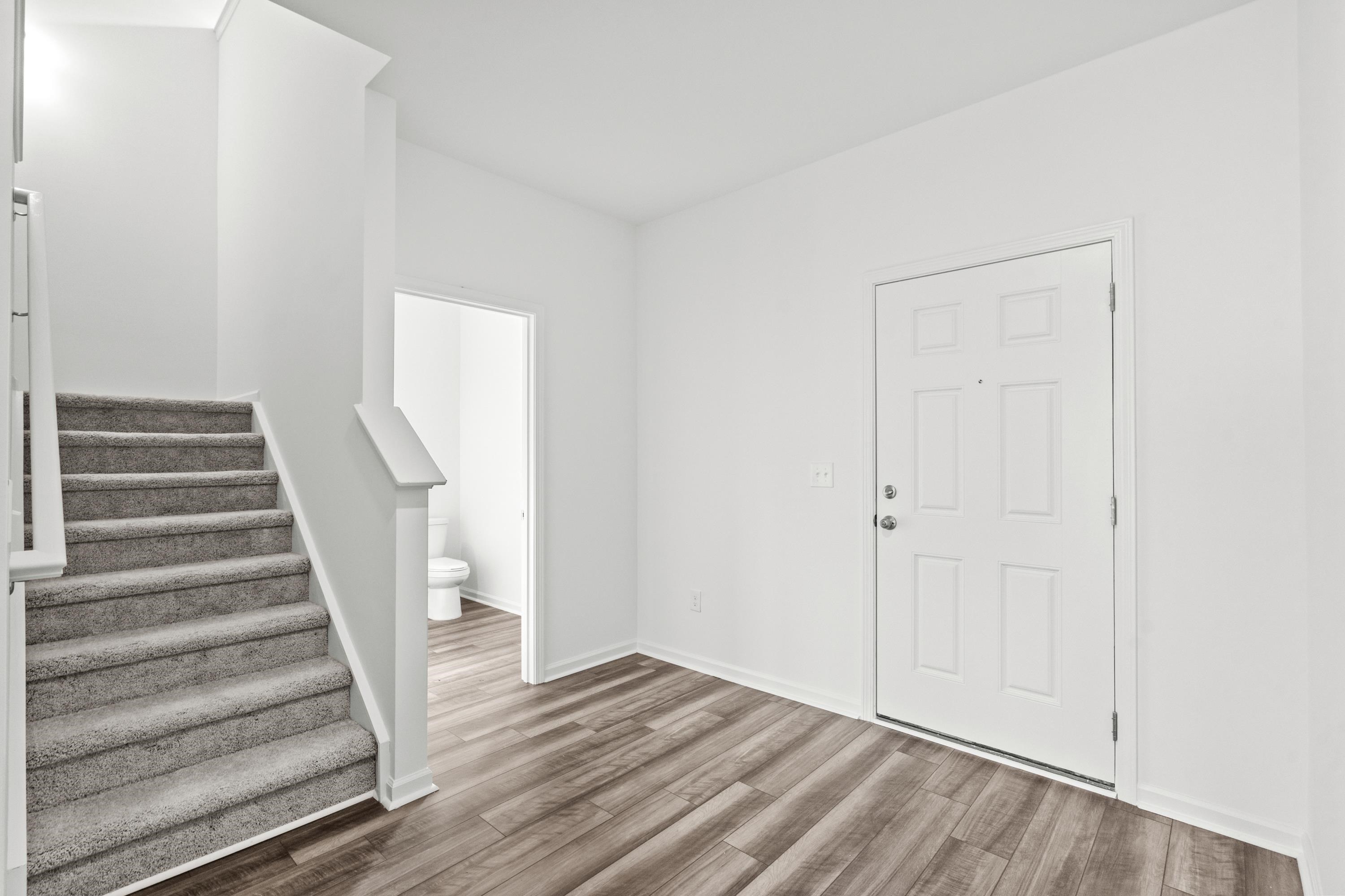 149 Covey Rise Dr Property Photo 4