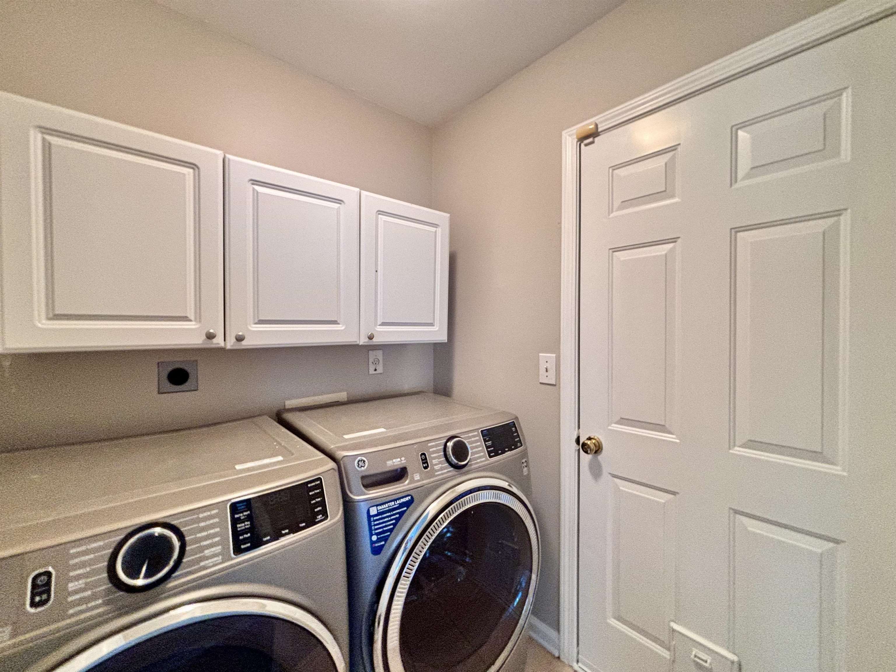 605 Needlerush Ct. Property Photo 30