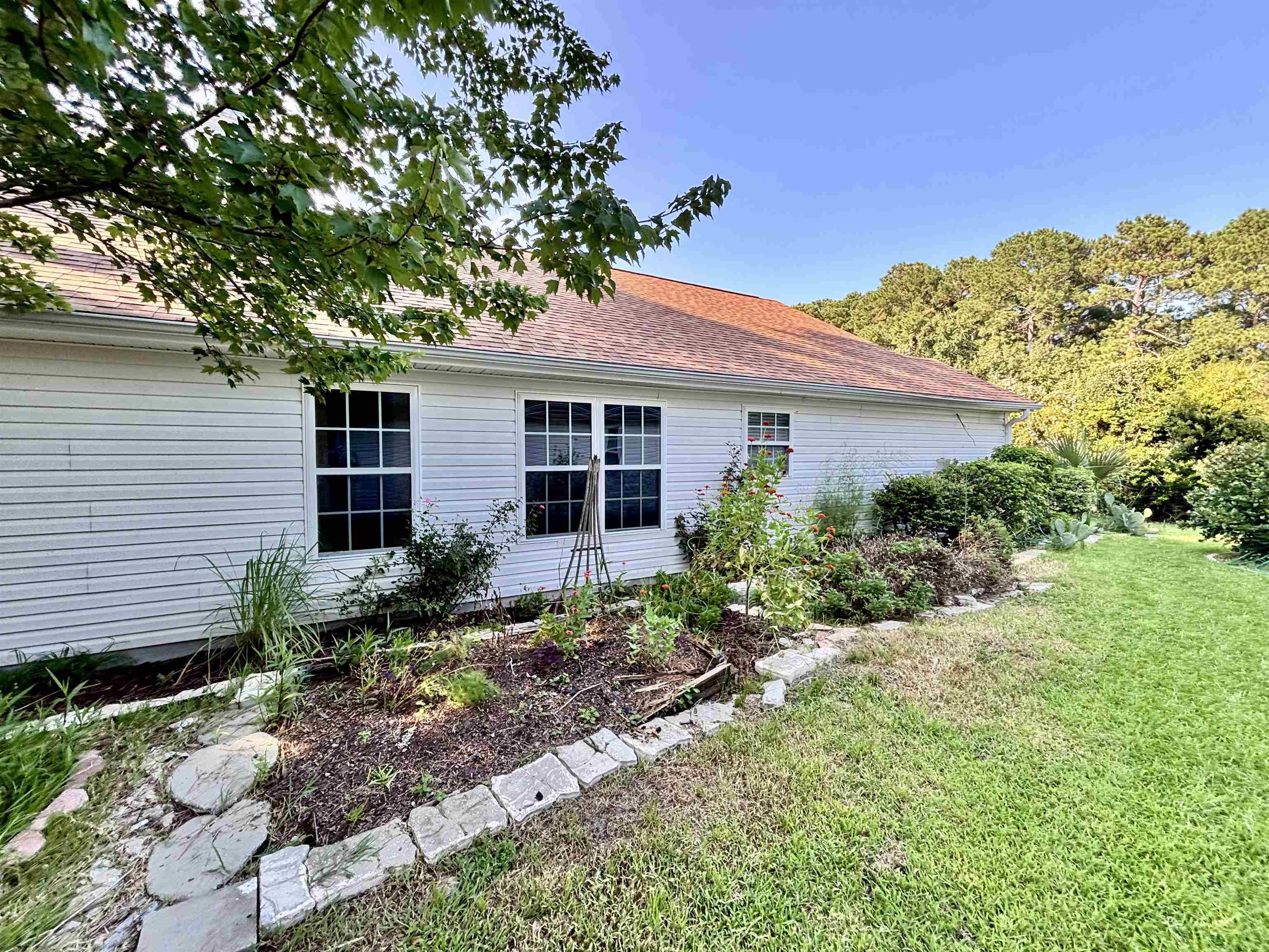 605 Needlerush Ct. Property Photo 70