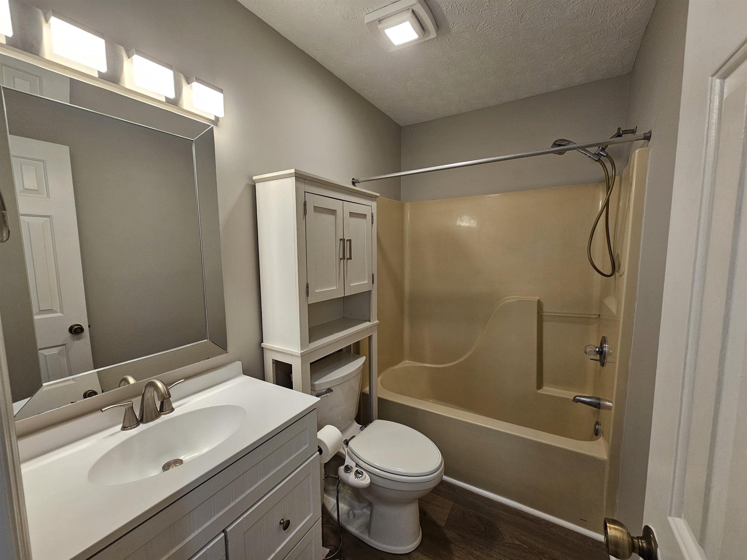 4510 Coquina Harbour Dr. Property Photo 43