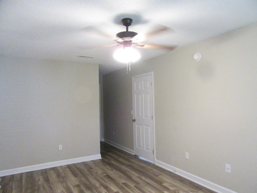 1324 Waterway Dr. Property Photo 14