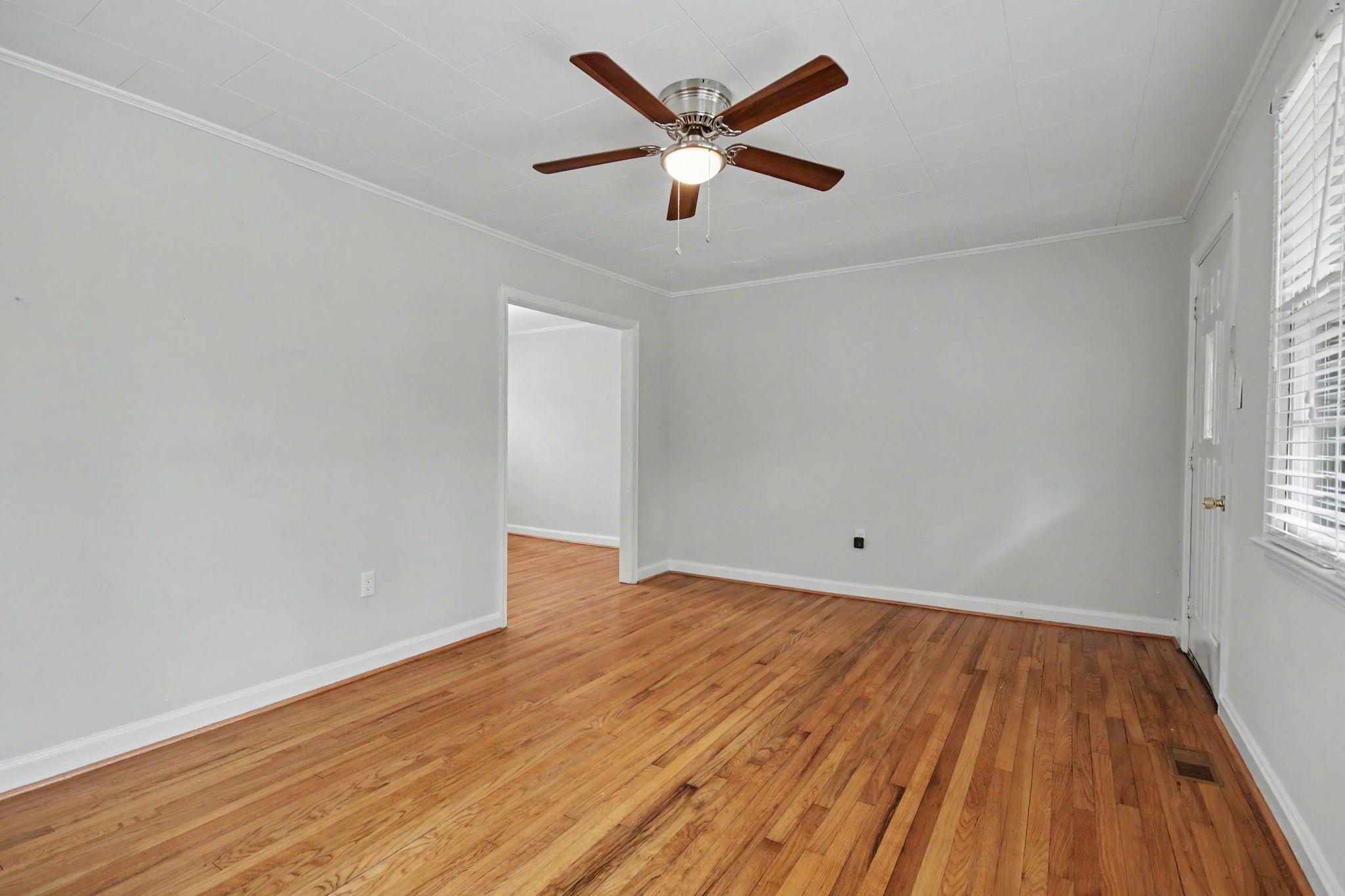 2510 South Bay St. Property Photo 5