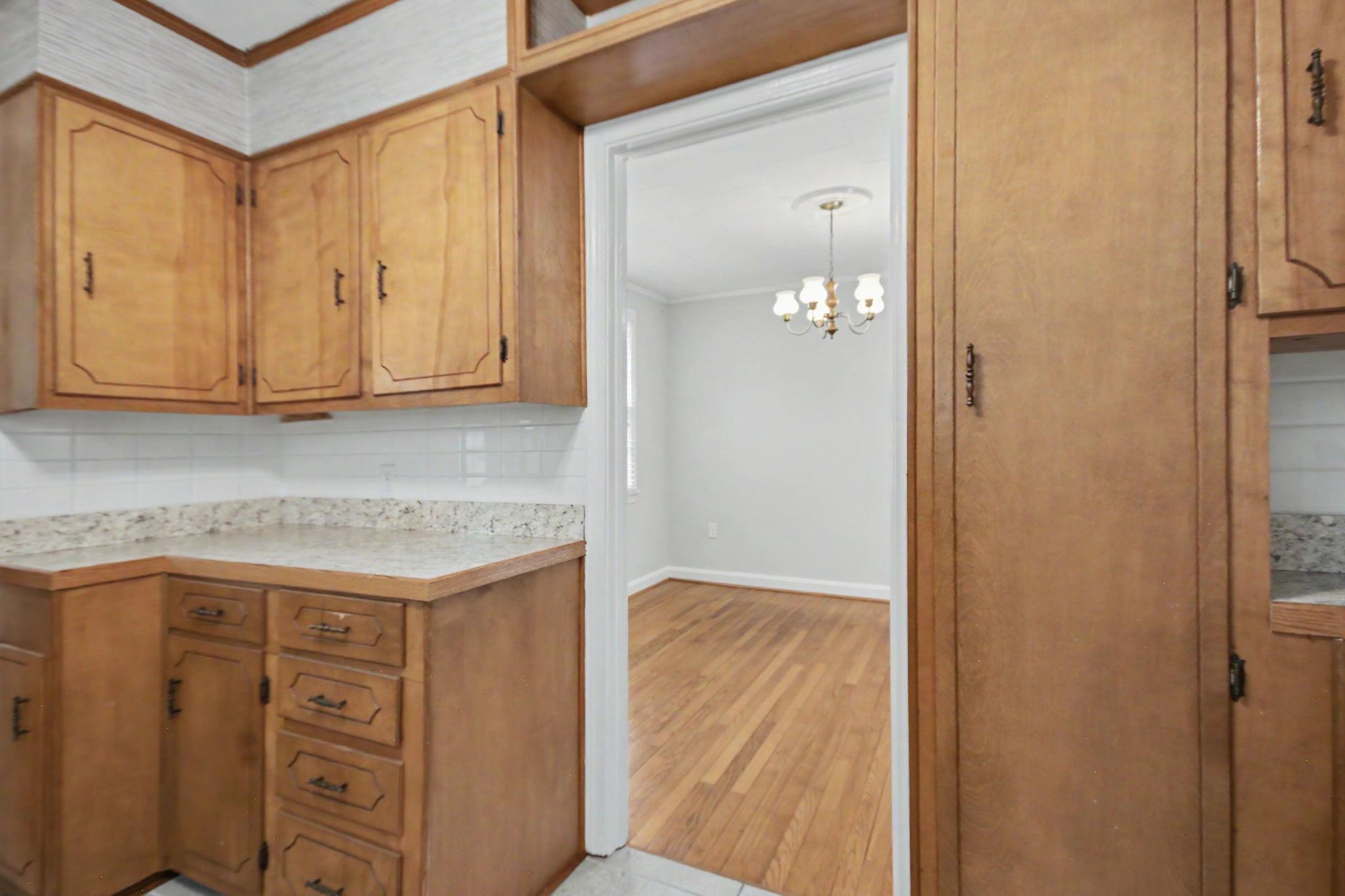 2510 South Bay St. Property Photo 10