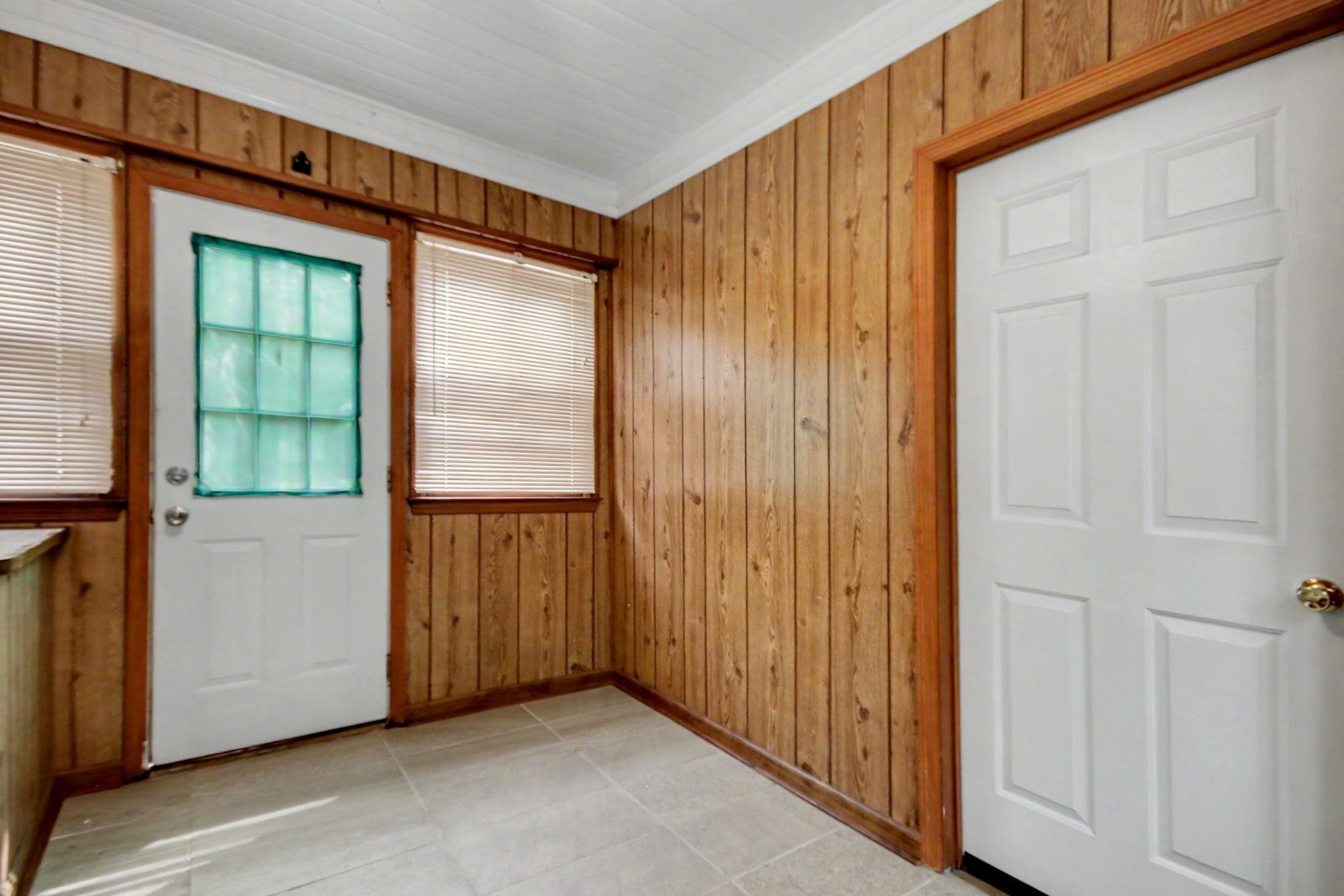 2510 South Bay St. Property Photo 12