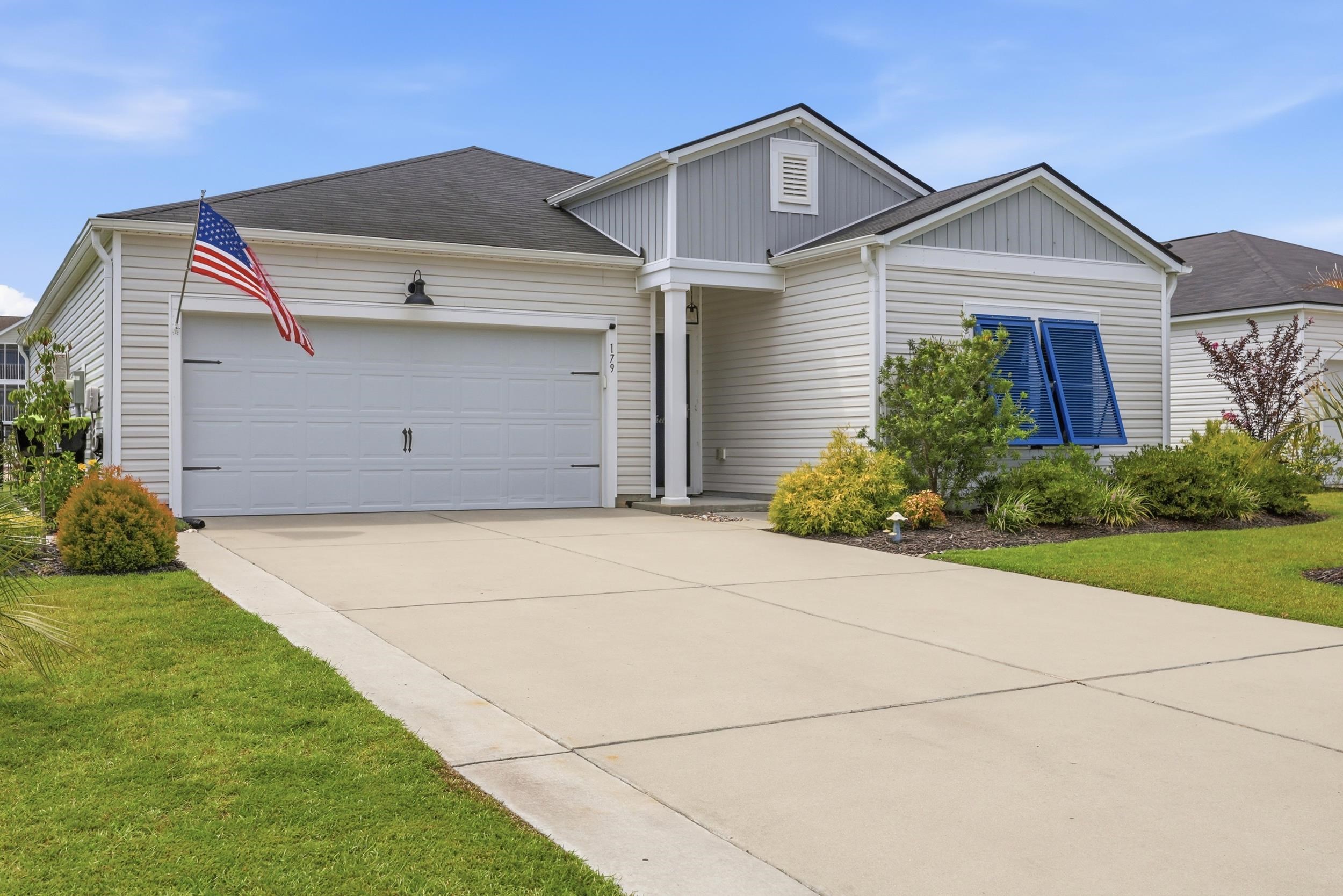 179 S Reindeer Rd. Property Photo 1
