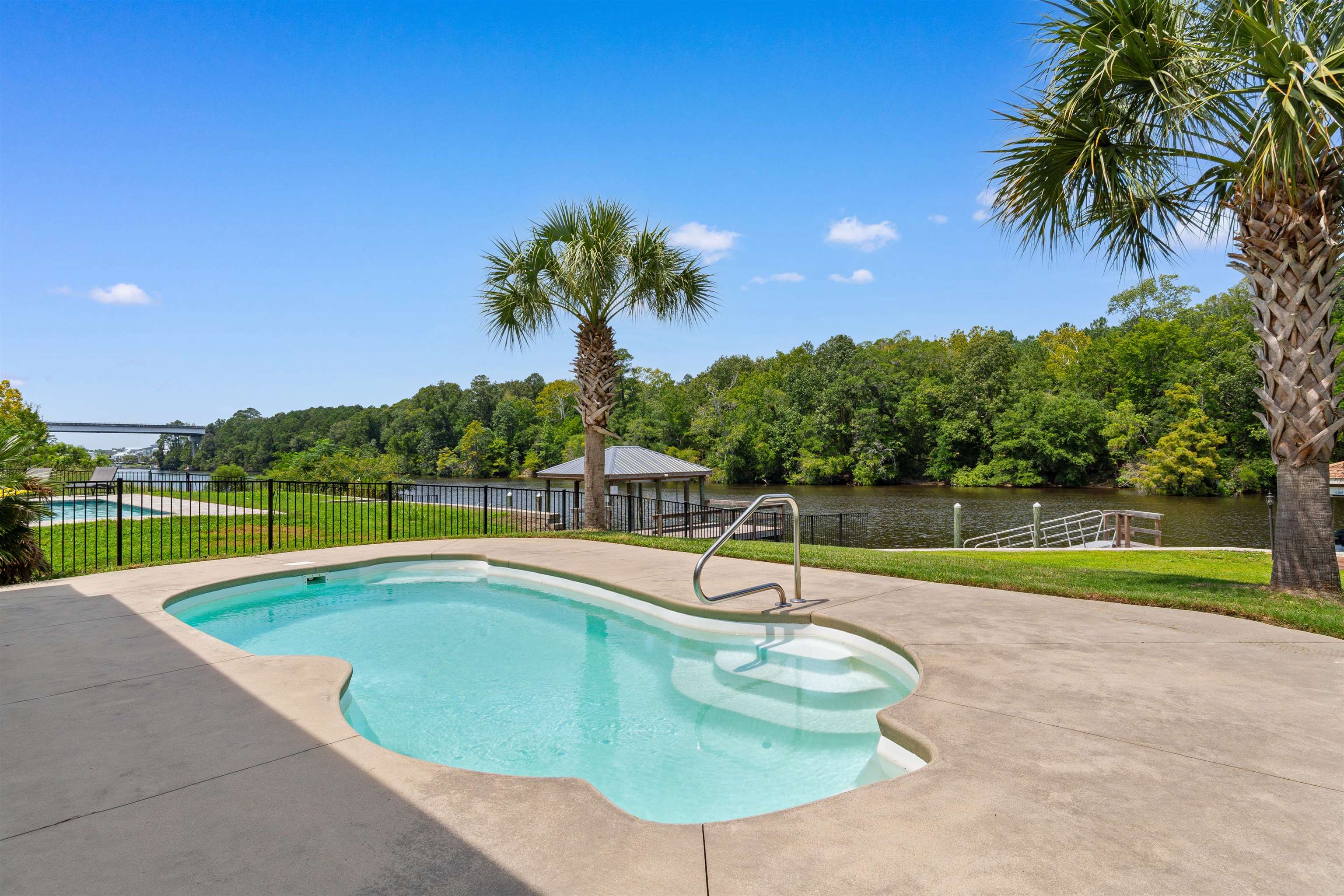 352 Waterside Dr. Property Photo 47
