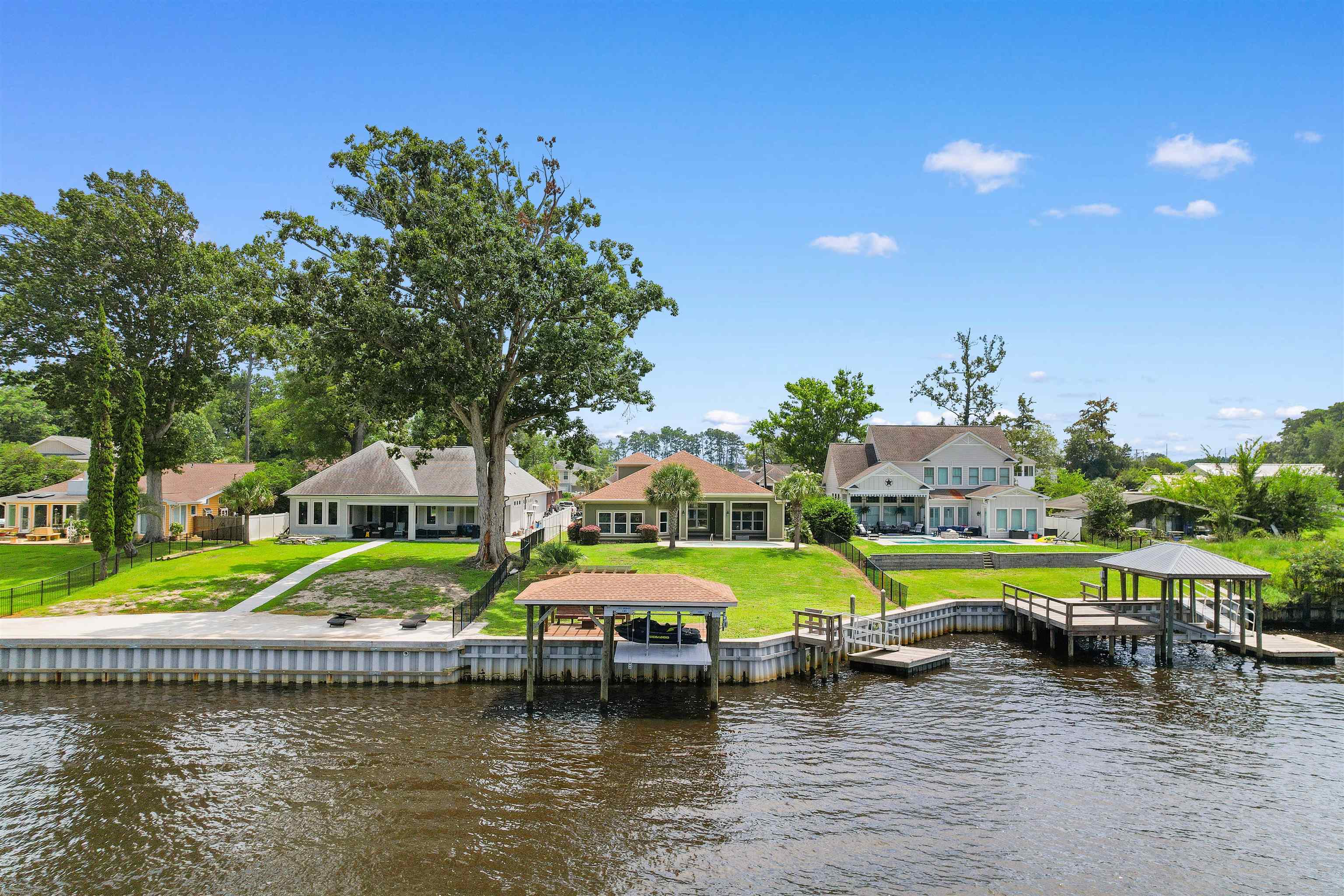 352 Waterside Dr. Property Photo 53