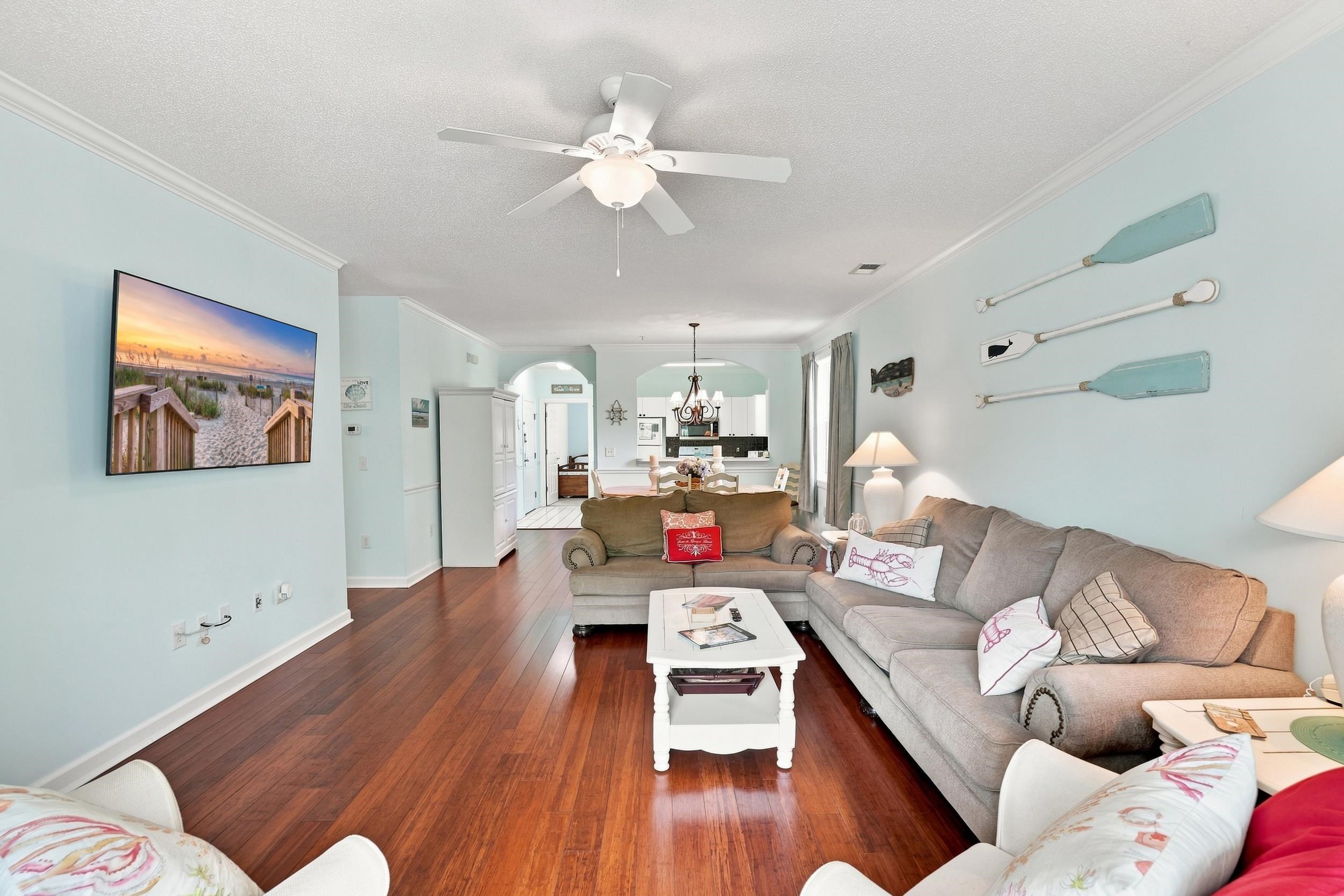 5825 Catalina Dr. Property Photo 18
