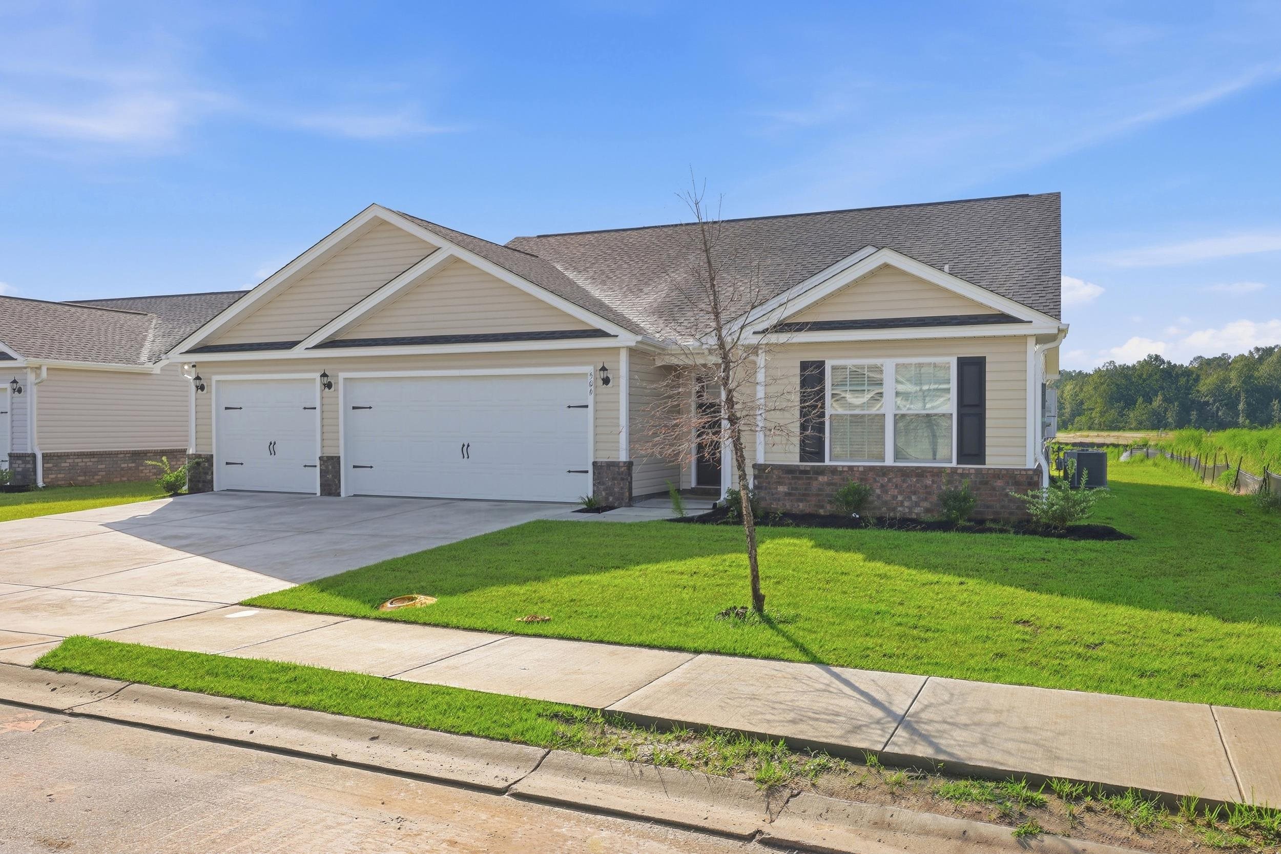 506 Woodside Dr. Property Photo 2
