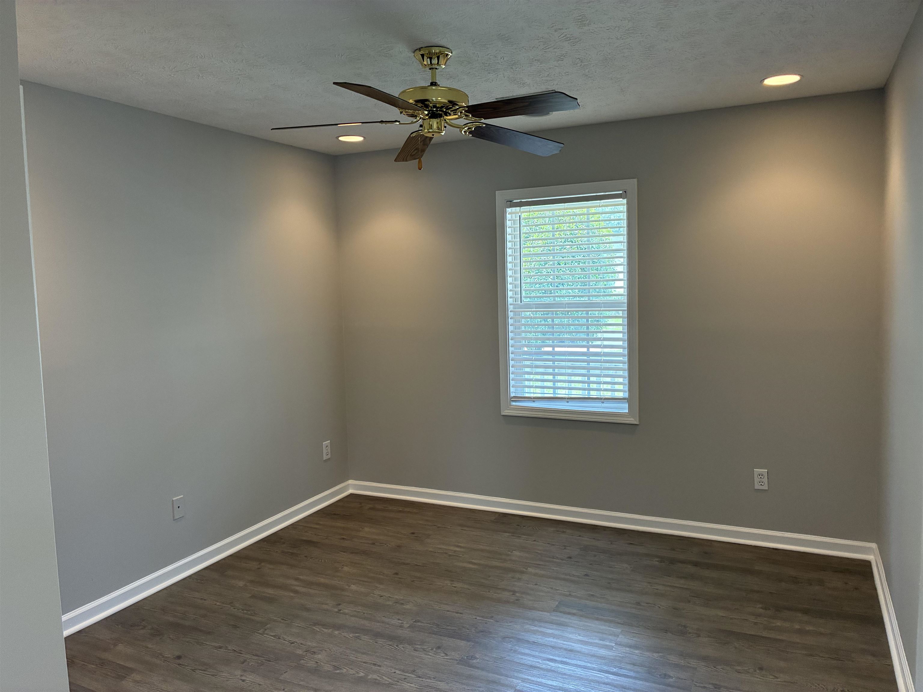 9565 Sullivan Dr. Property Photo 18