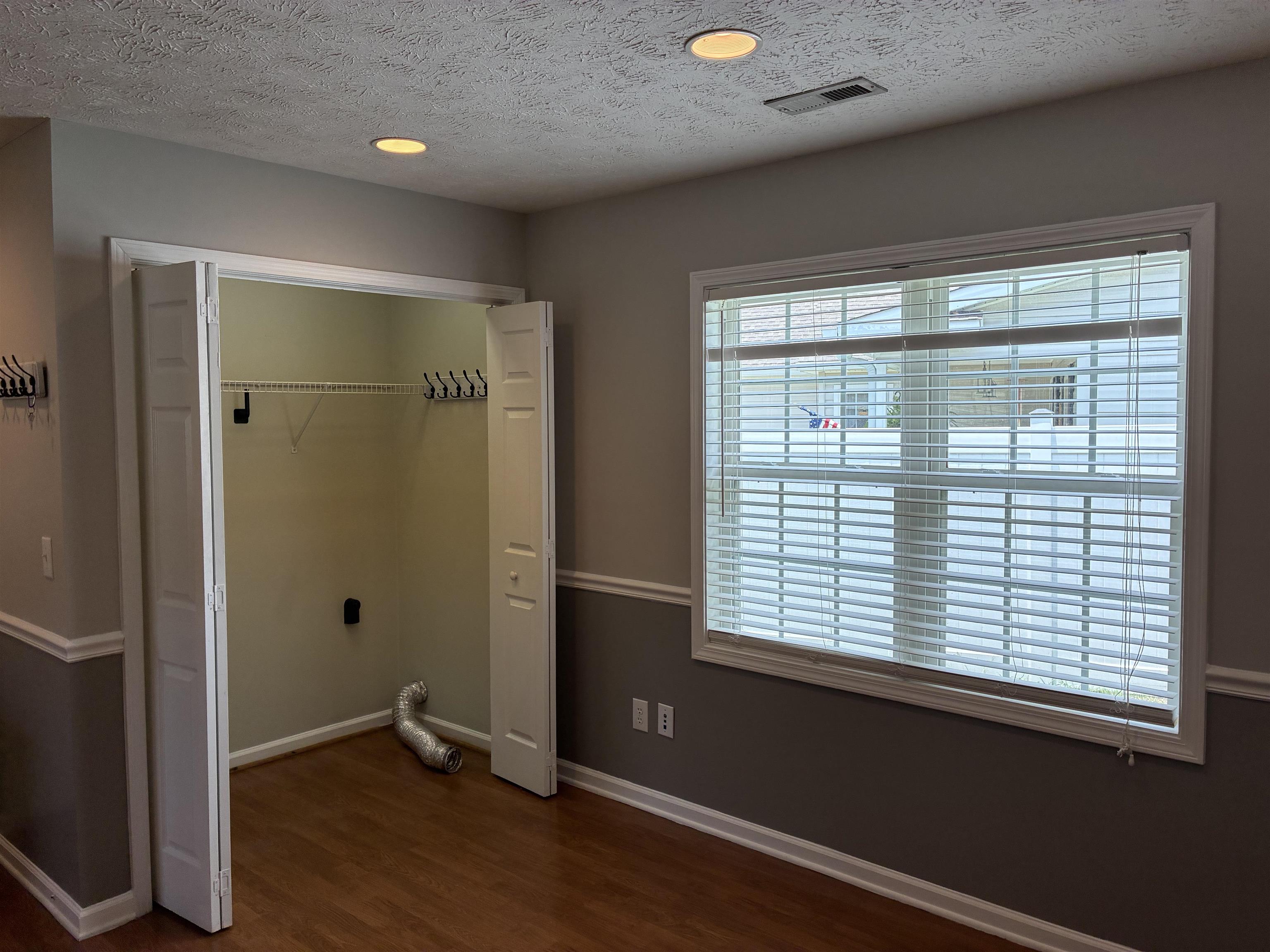 9565 Sullivan Dr. Property Photo 21