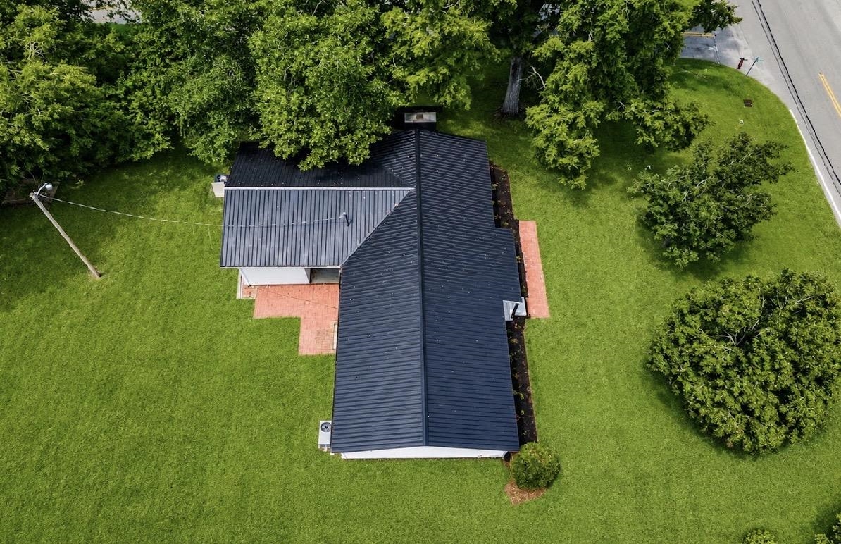 1623 Sherwood Dr. Property Photo 3