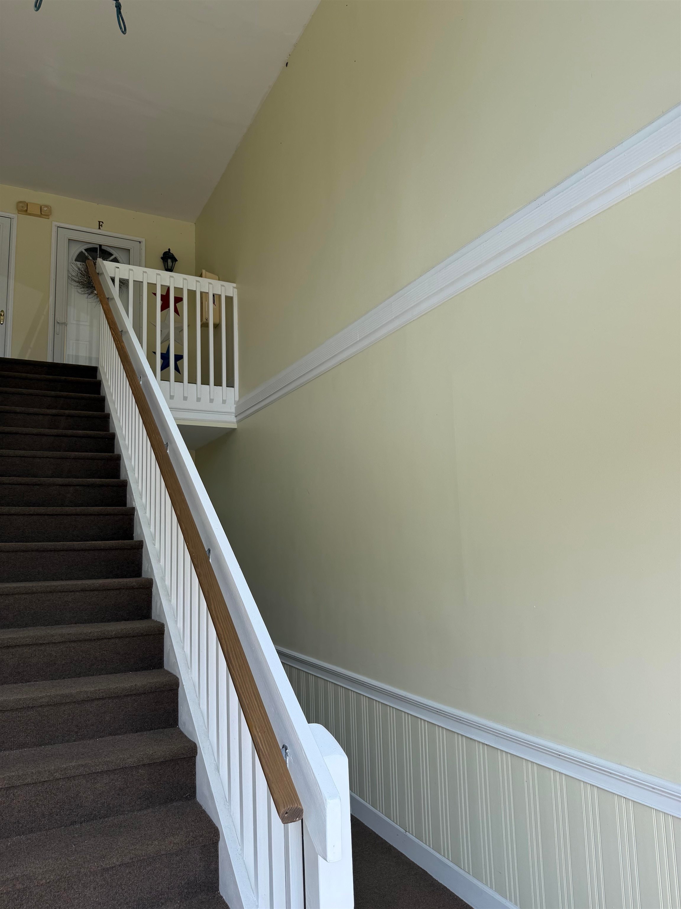 300 Willow Green Dr. Property Photo 3