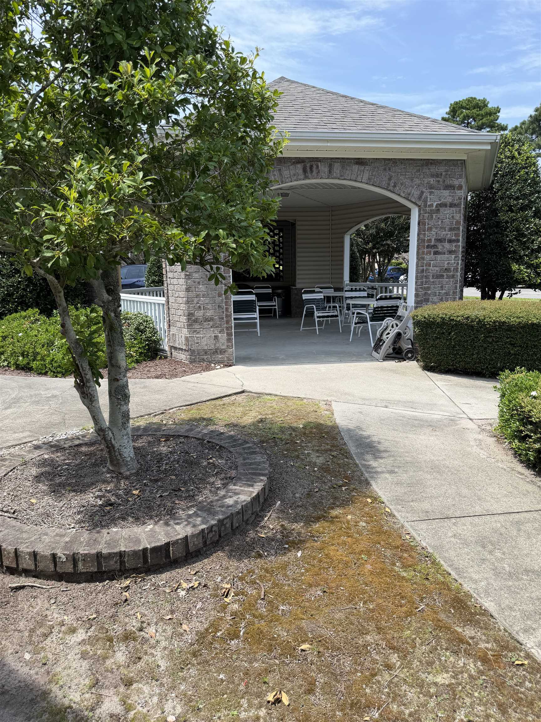 300 Willow Green Dr. Property Photo 26