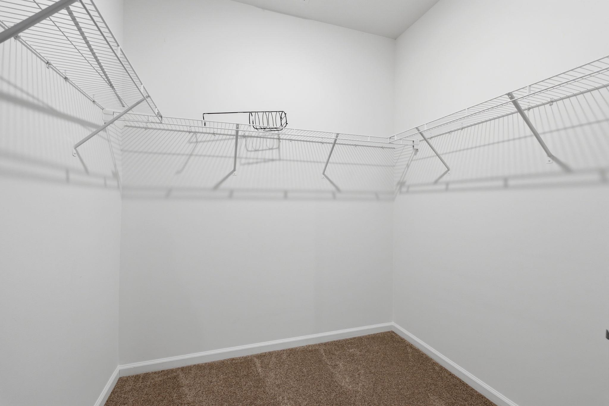 1239 Winterburn Dr. Property Photo 20