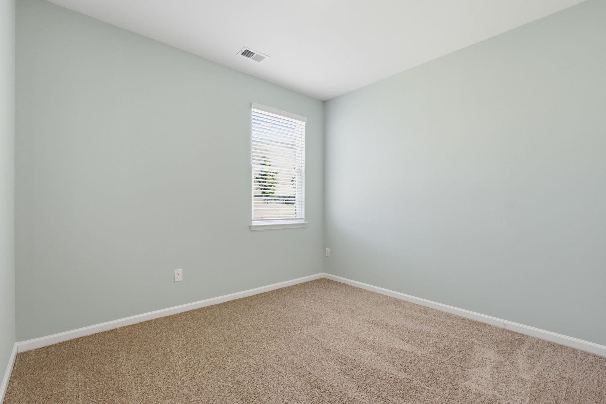 1239 Winterburn Dr. Property Photo 26