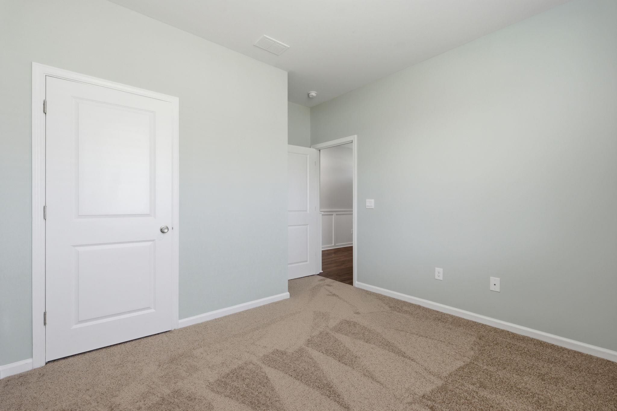 1239 Winterburn Dr. Property Photo 27