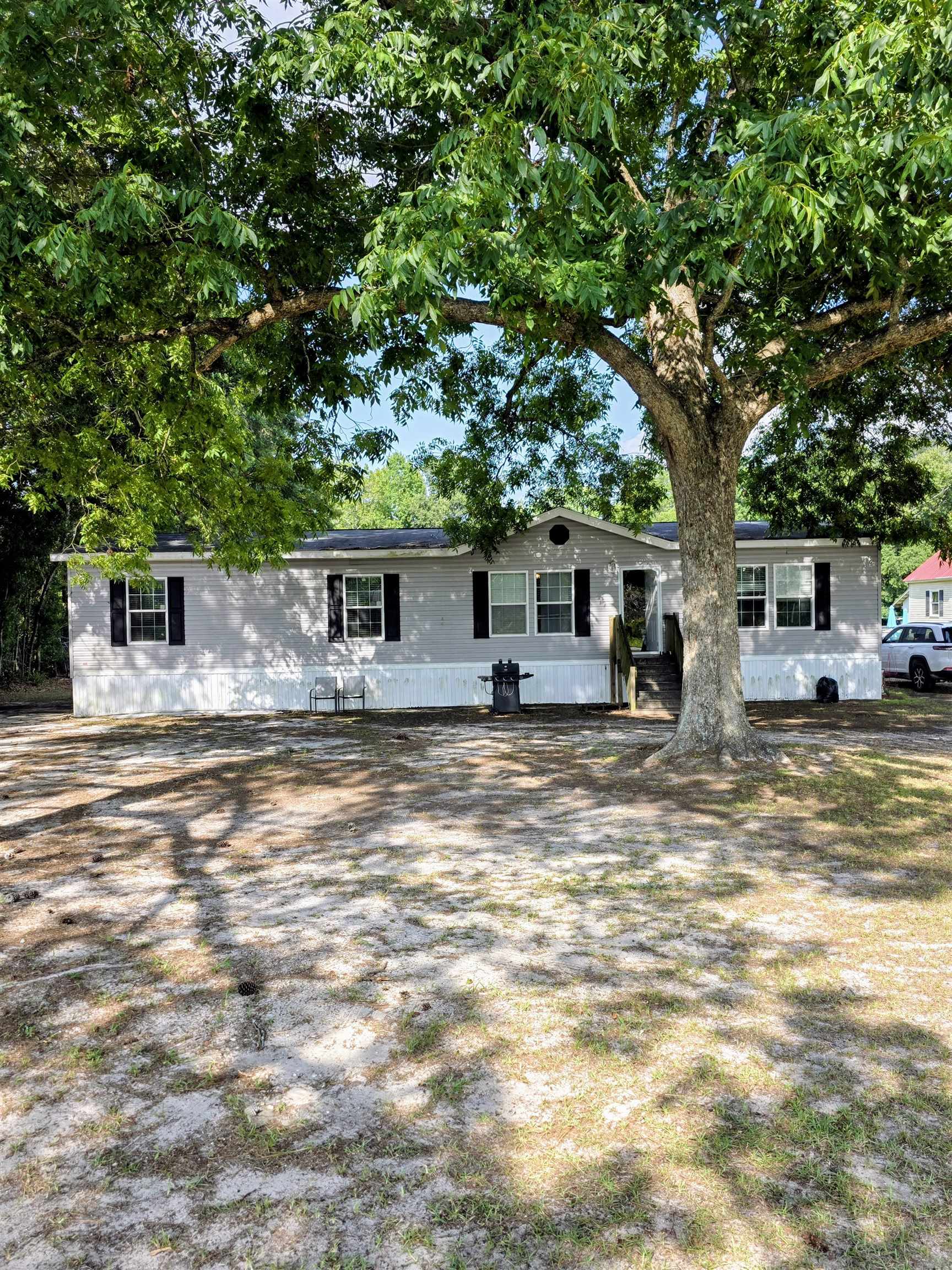 2328 Sims Reach Rd. Property Photo 2