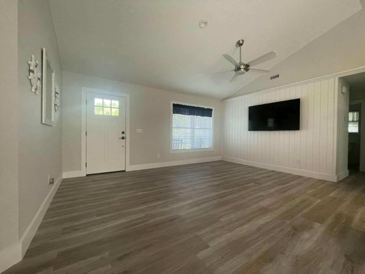 651 Pamlico Ct. Property Photo 4
