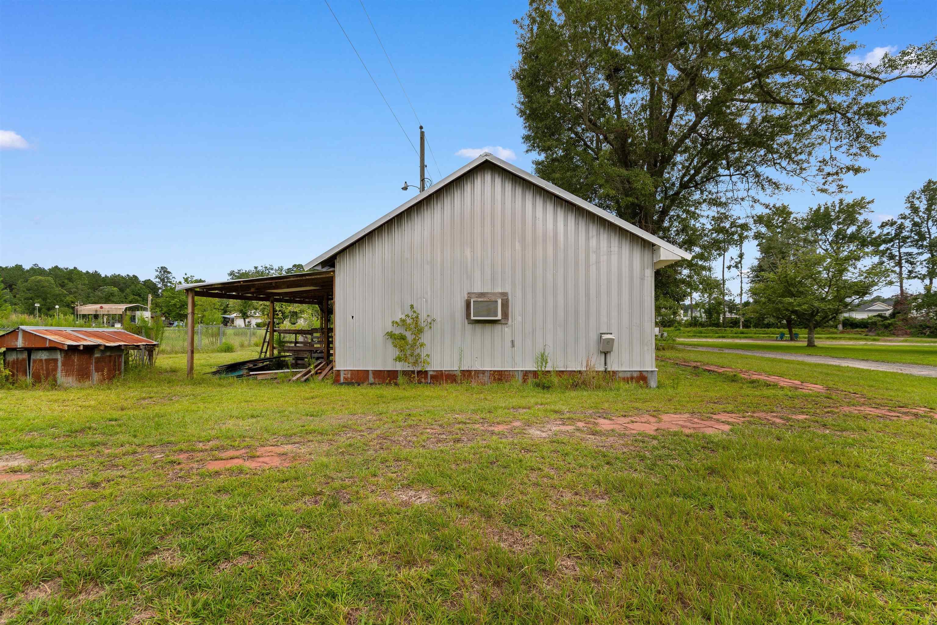 656 Wilbur Rd. Property Photo 22