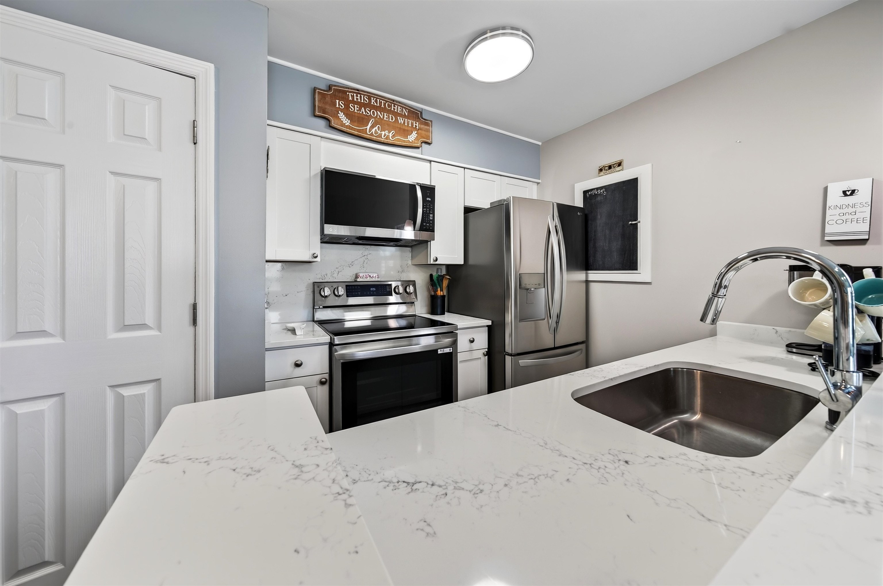 4473 Little River Inn Ln. Property Photo 4