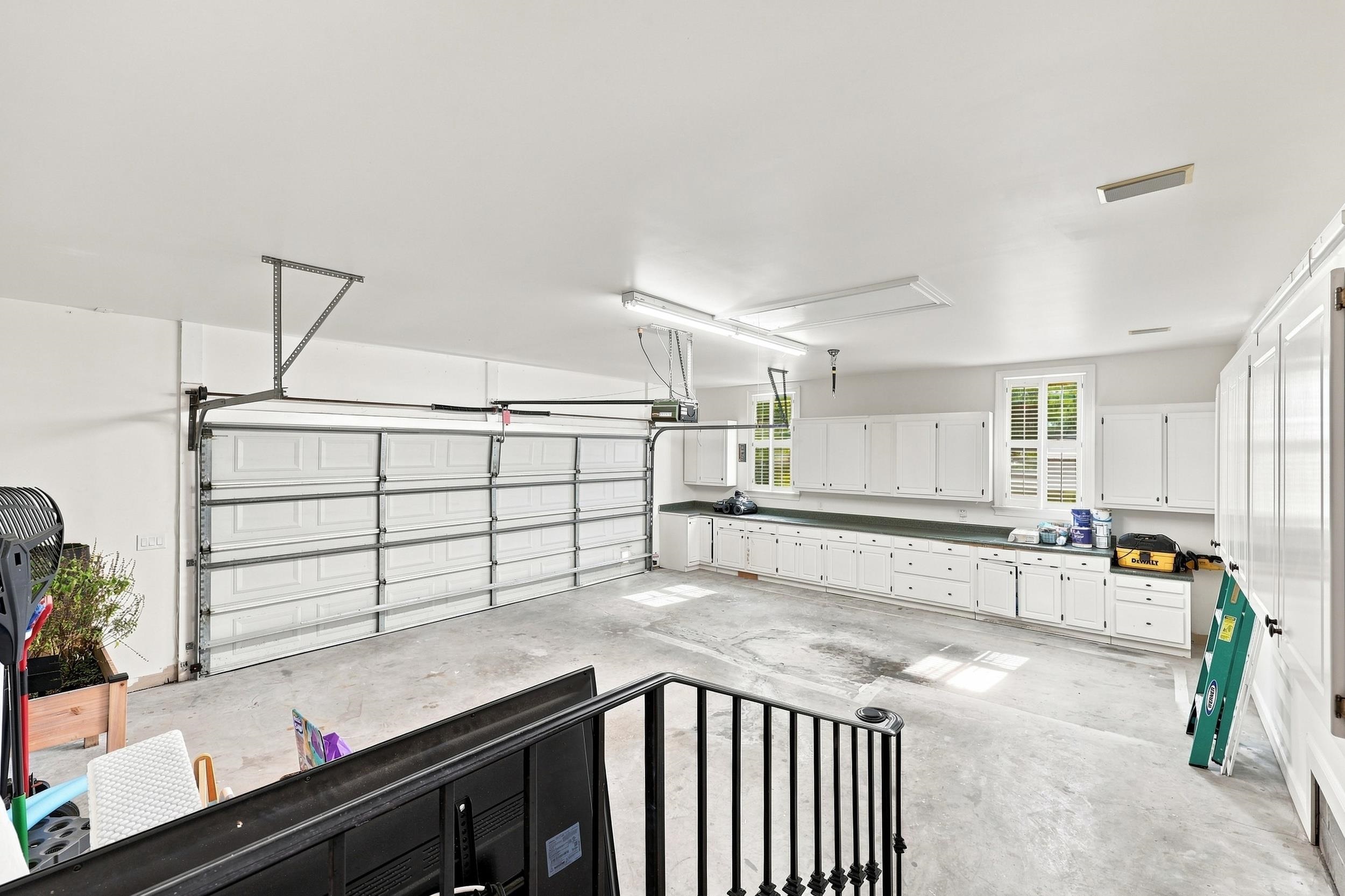 3766 Annandale Dr. Property Photo 23