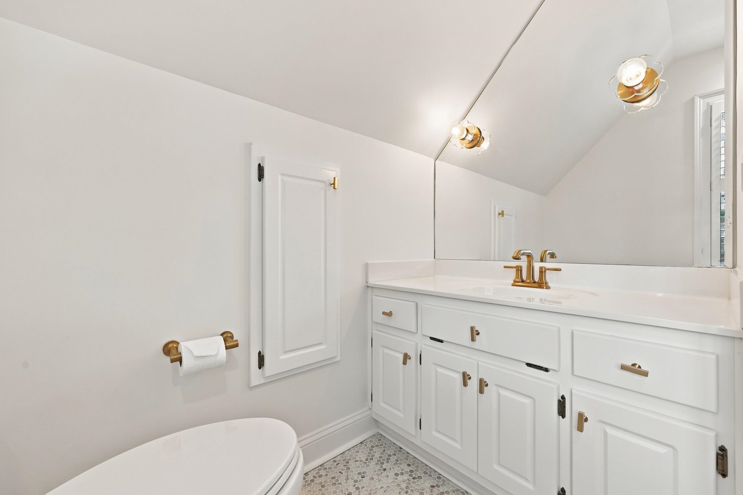 3766 Annandale Dr. Property Photo 27