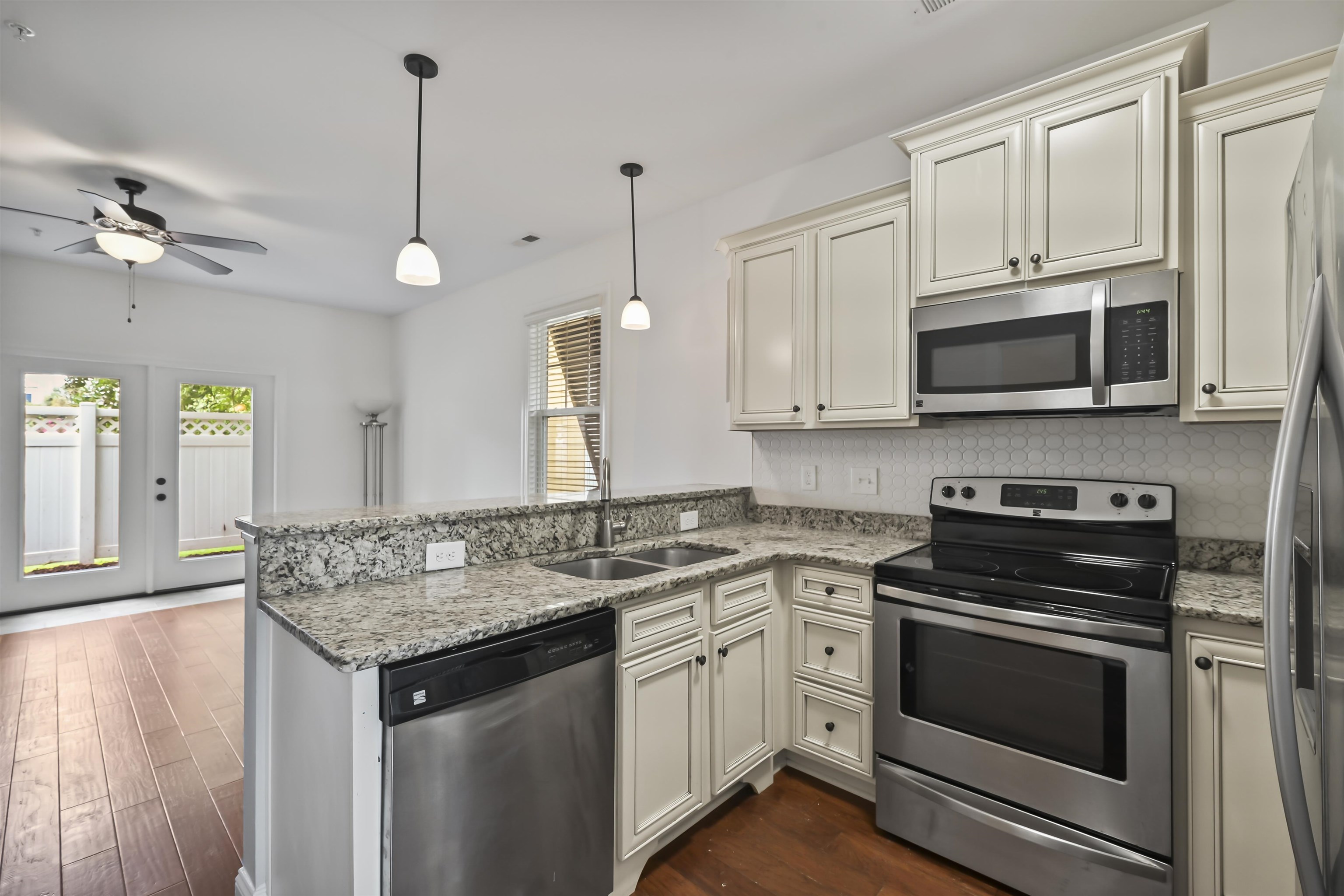 790 Sail House Ct. Property Photo 8