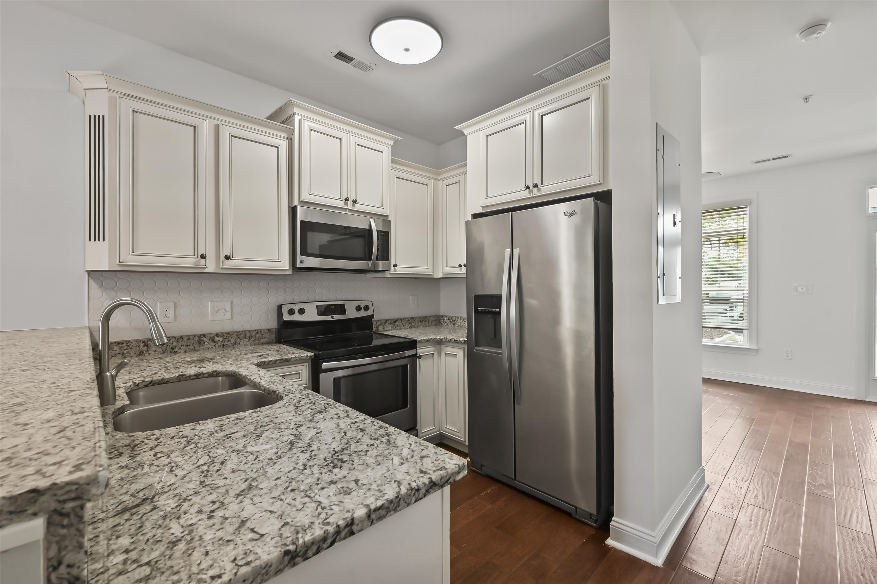 790 Sail House Ct. Property Photo 9