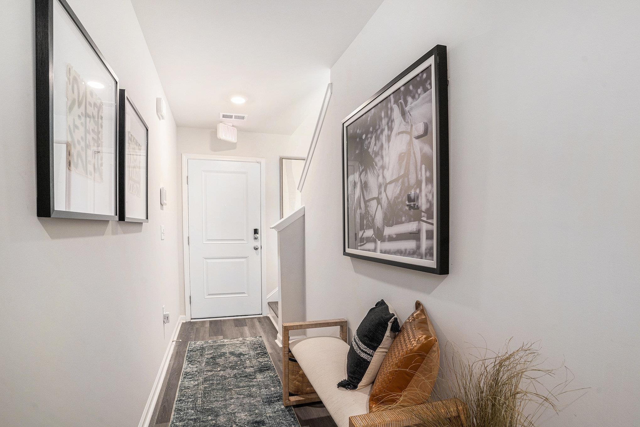 464 Gemstone Blvd Property Photo 2