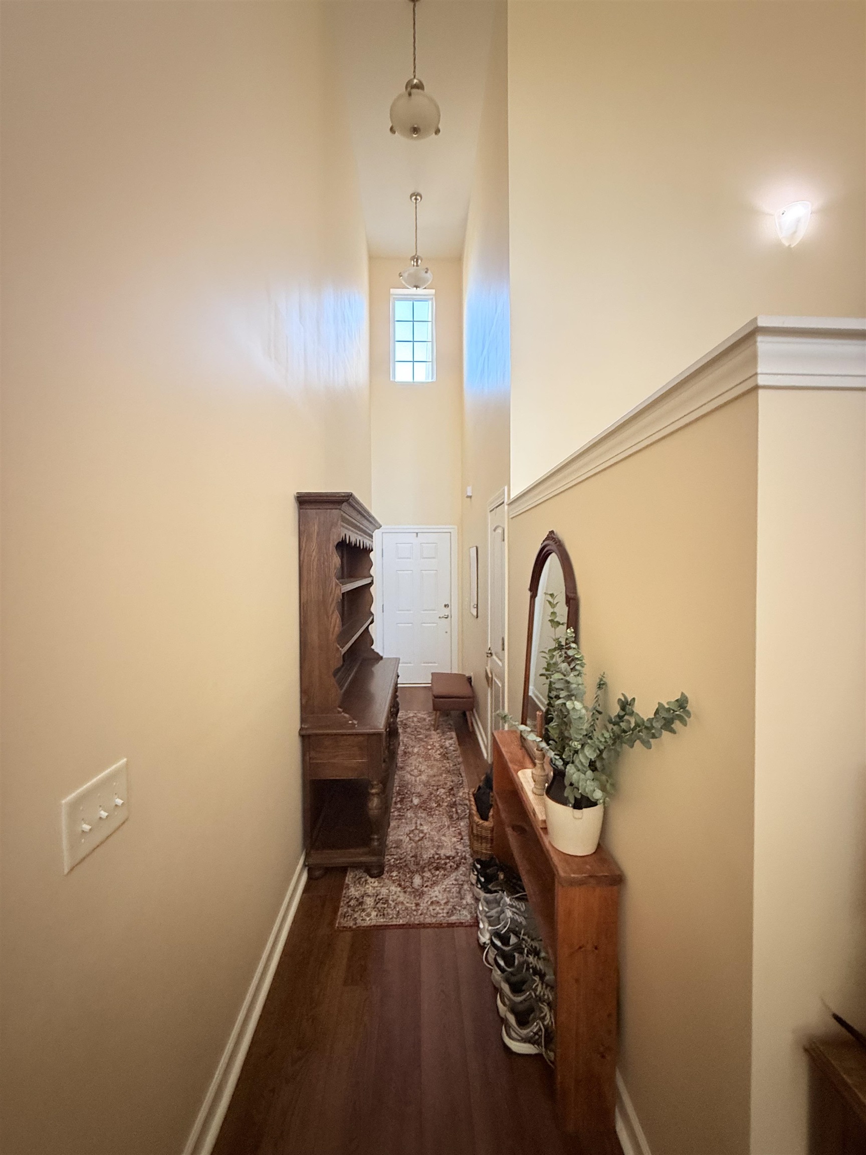 1124 Fairways Ln. Property Photo 2