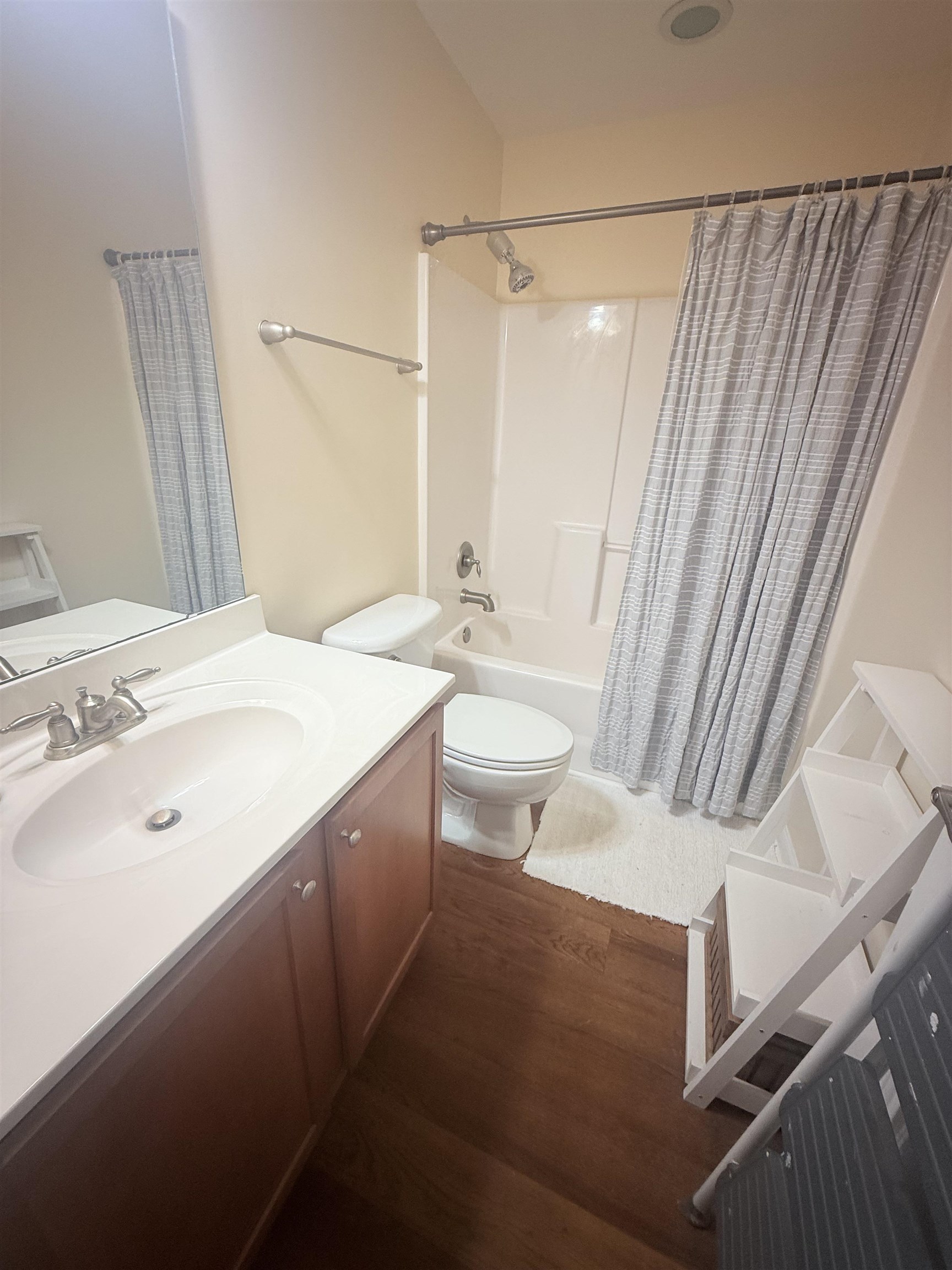 1124 Fairways Ln. Property Photo 11
