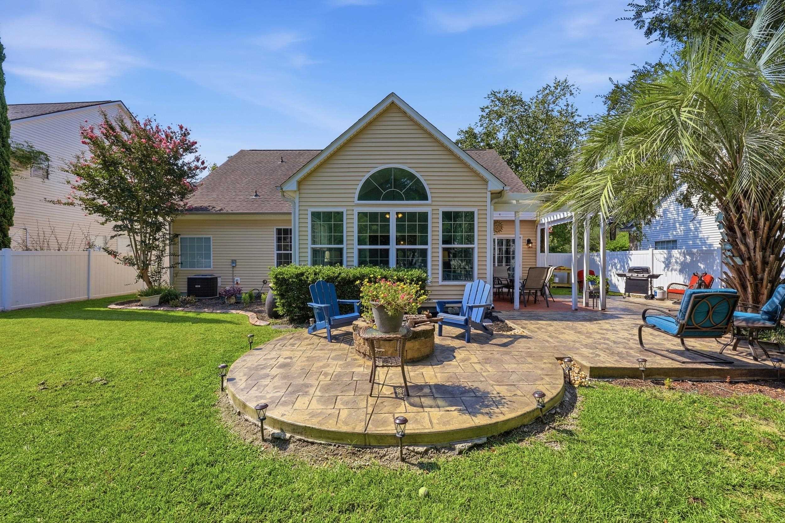 221 Spring Lake Dr. Property Photo 48