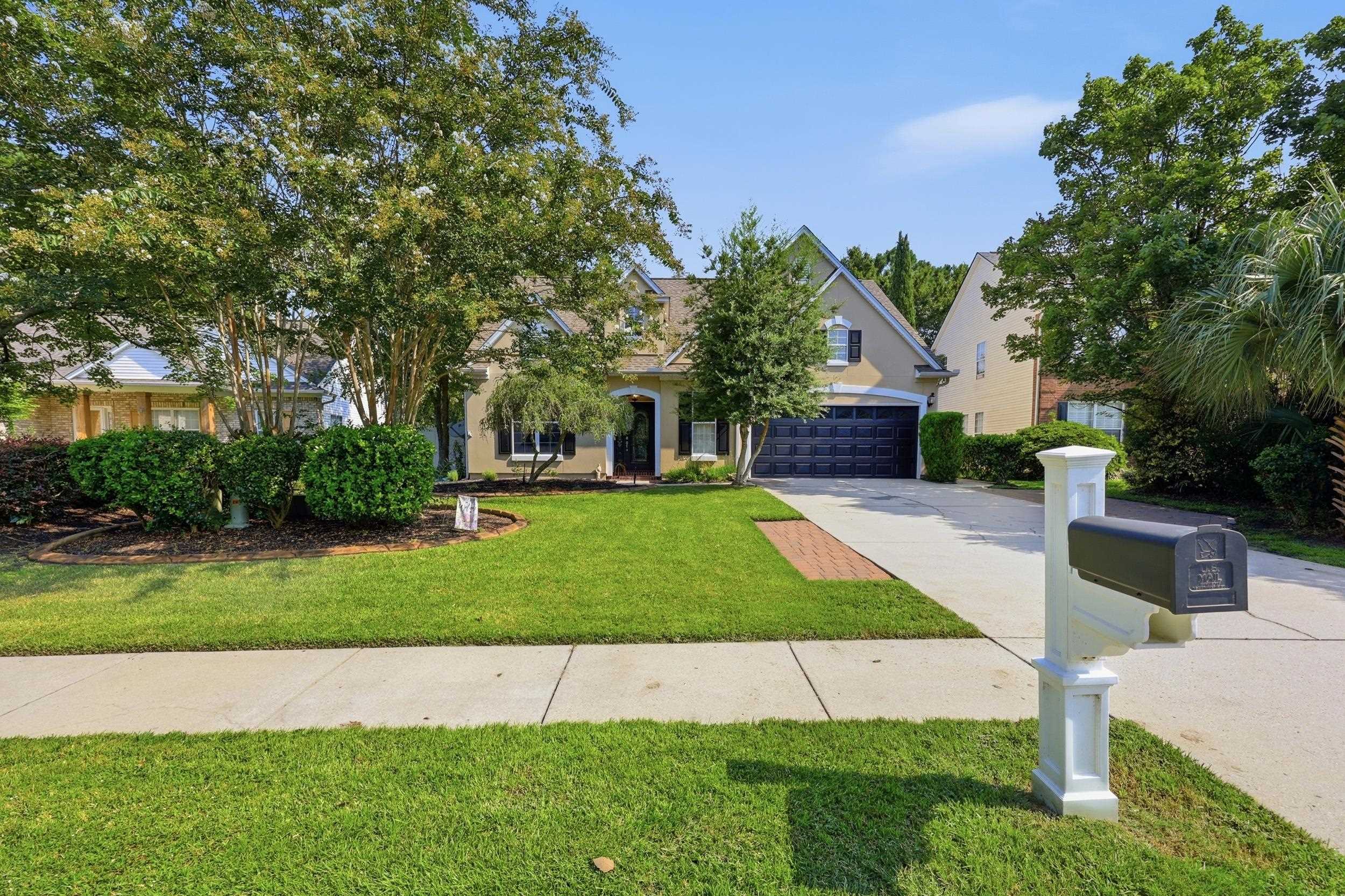 221 Spring Lake Dr. Property Photo 59