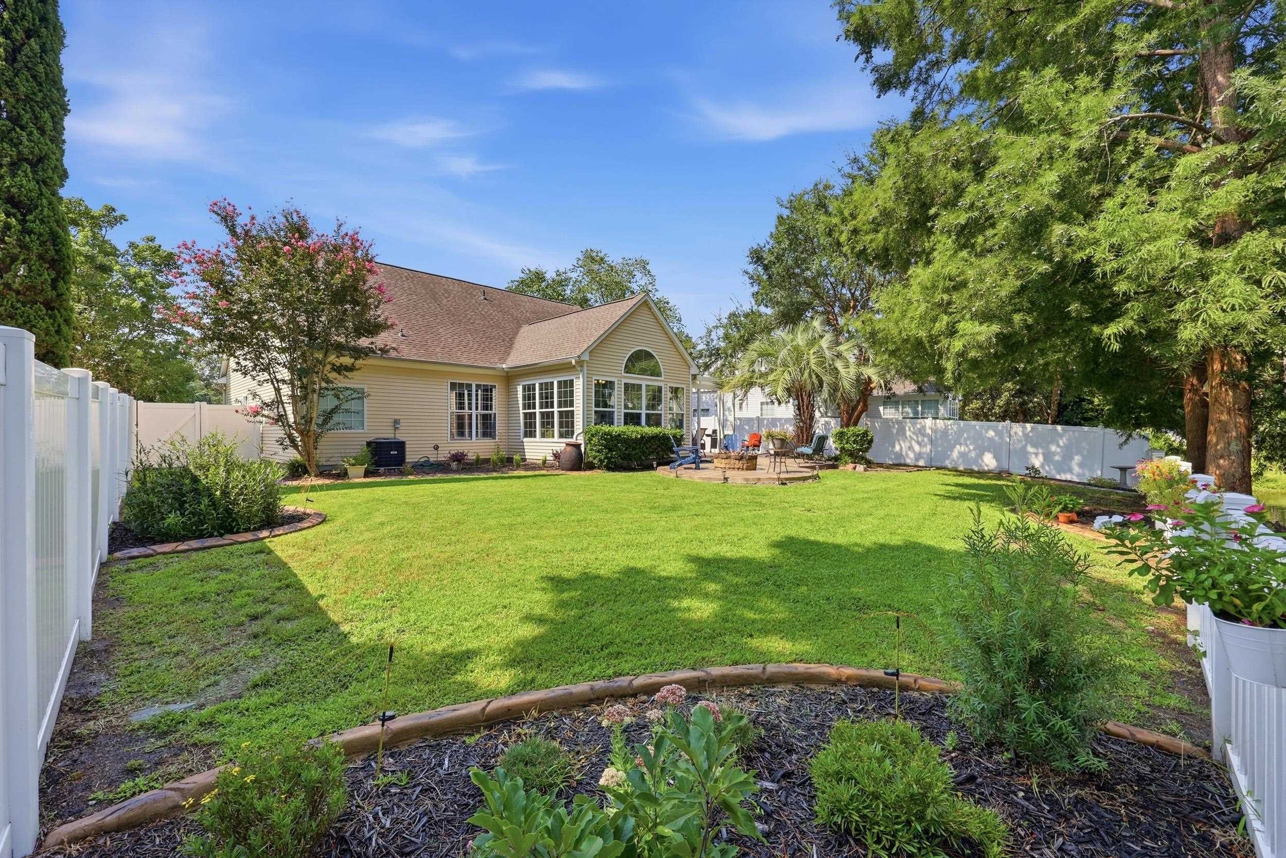221 Spring Lake Dr. Property Photo 61