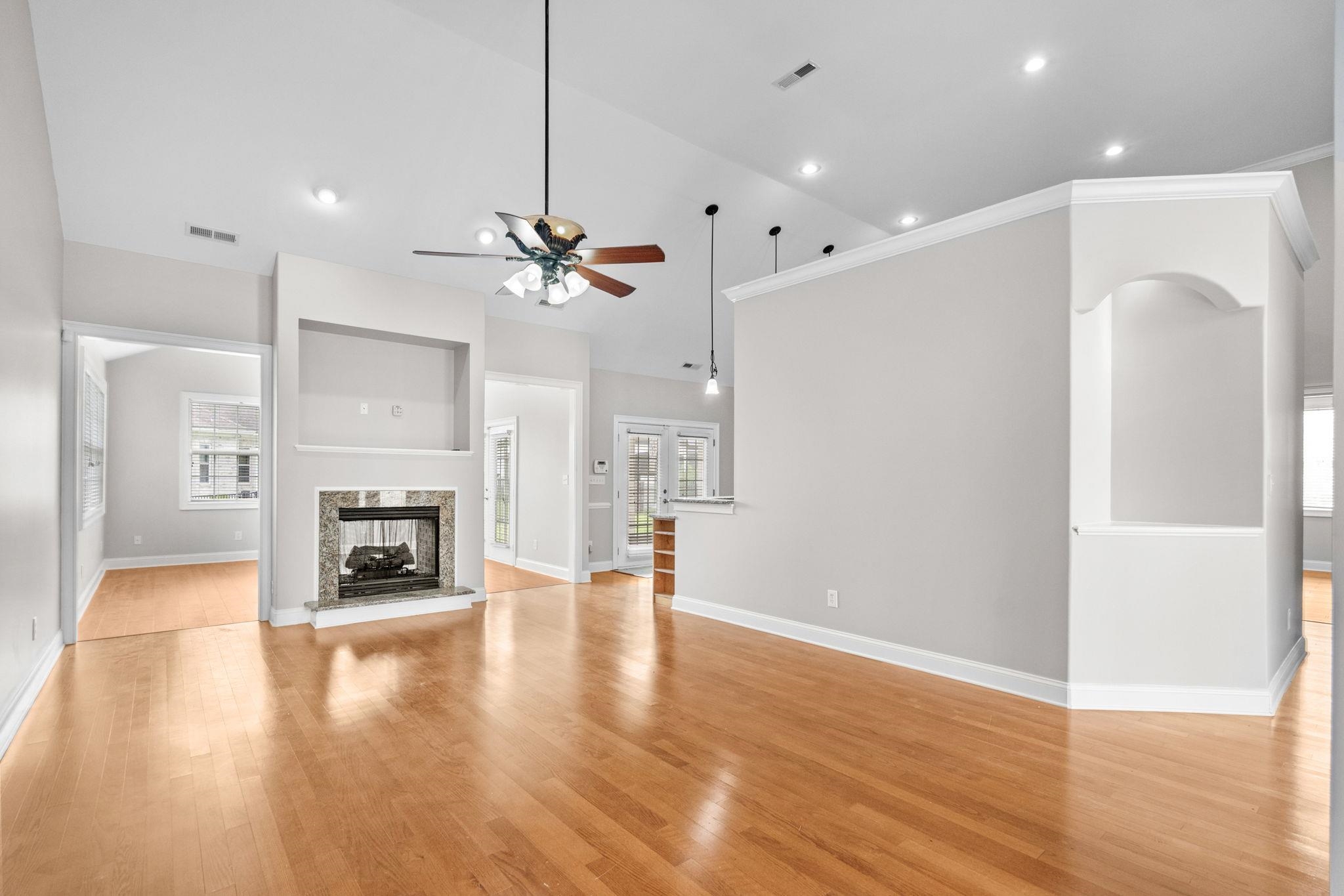 970 Shipmaster Ave. Property Photo 17