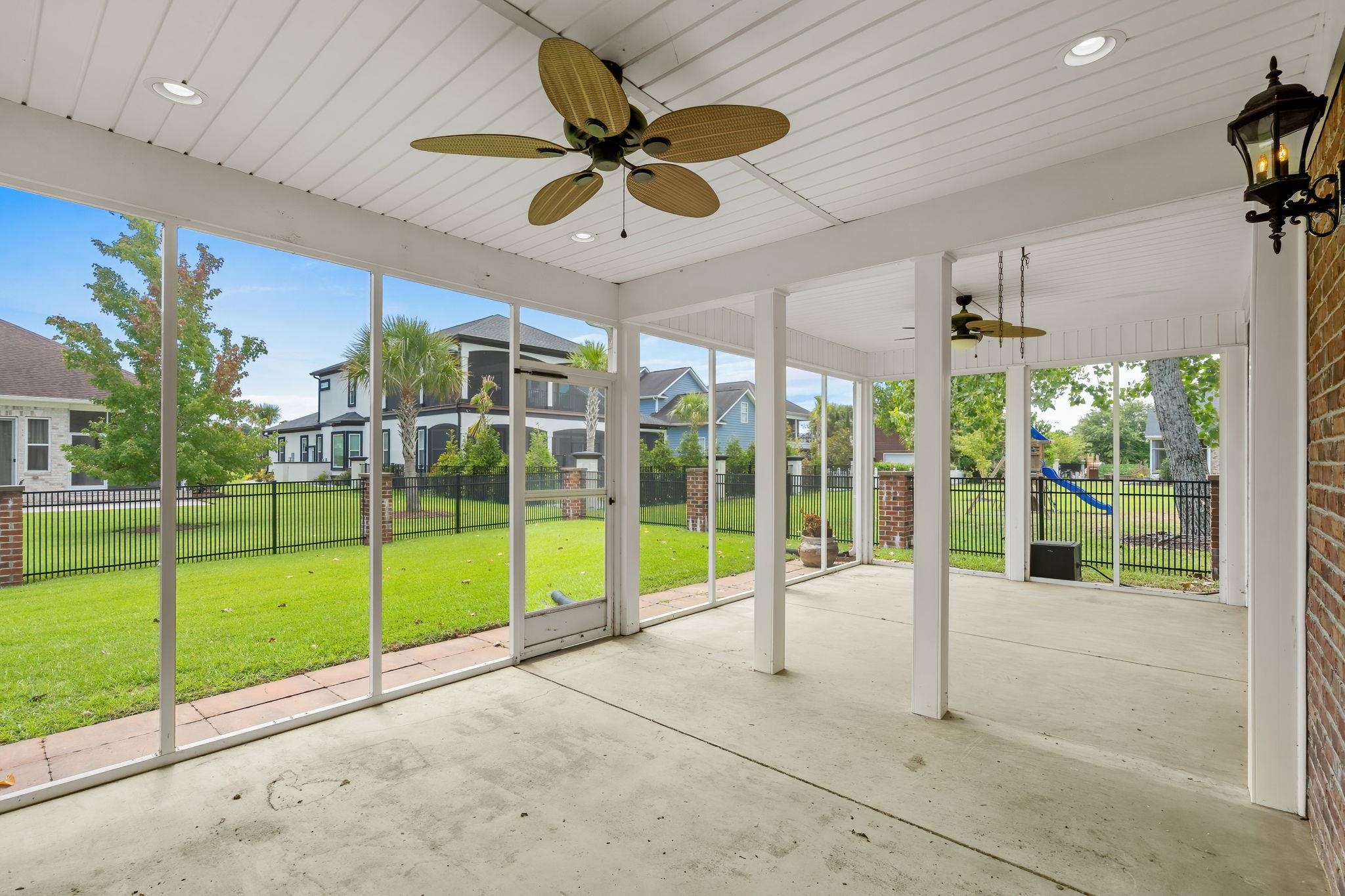 970 Shipmaster Ave. Property Photo 32
