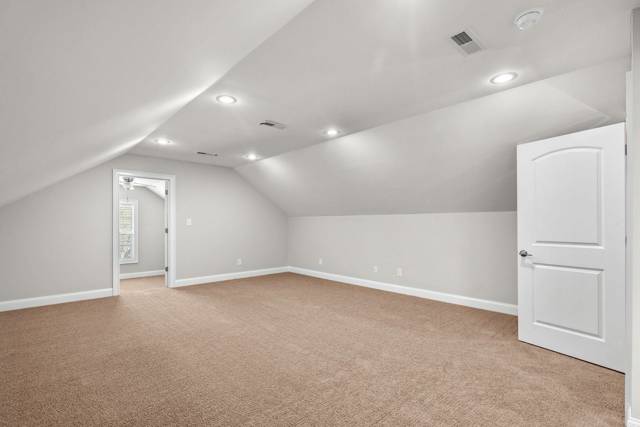 970 Shipmaster Ave. Property Photo 50