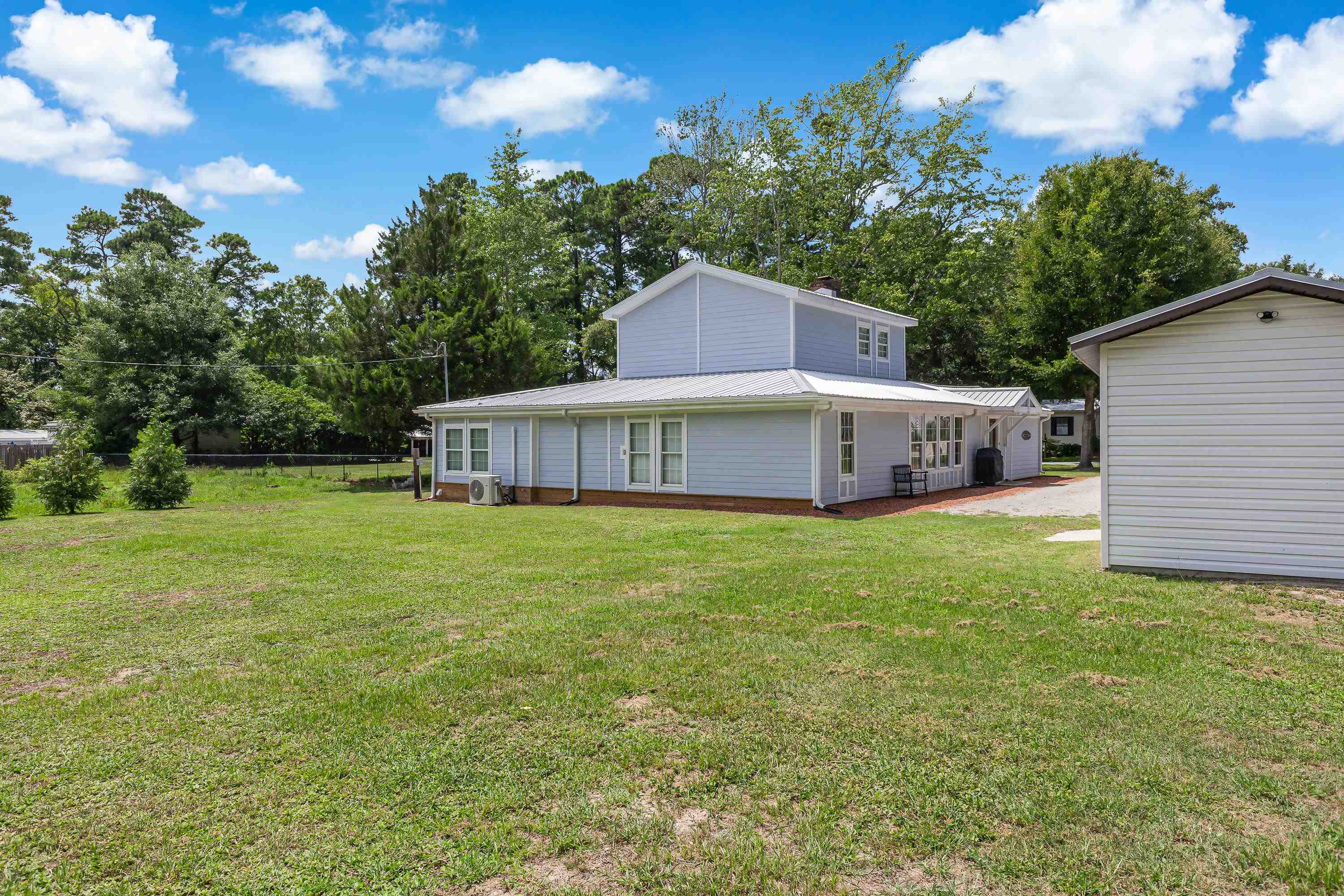 1851 Oakland Dr. Property Photo 36