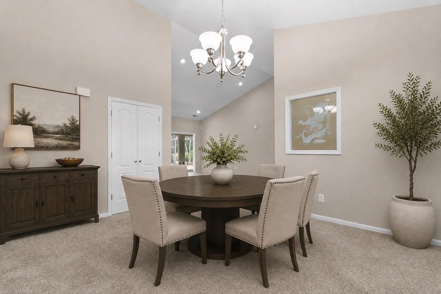 8256 Timber Ridge Rd. Property Photo 11