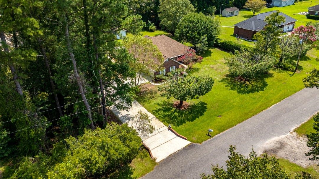 1521 Perch Pl. Property Photo 2