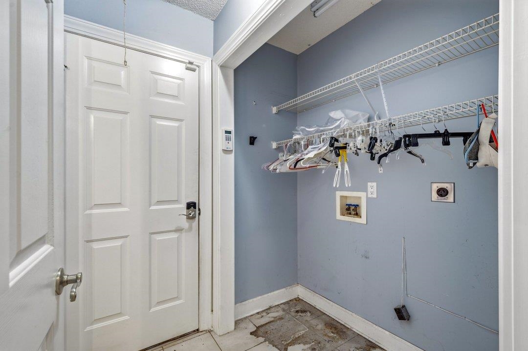 1521 Perch Pl. Property Photo 31