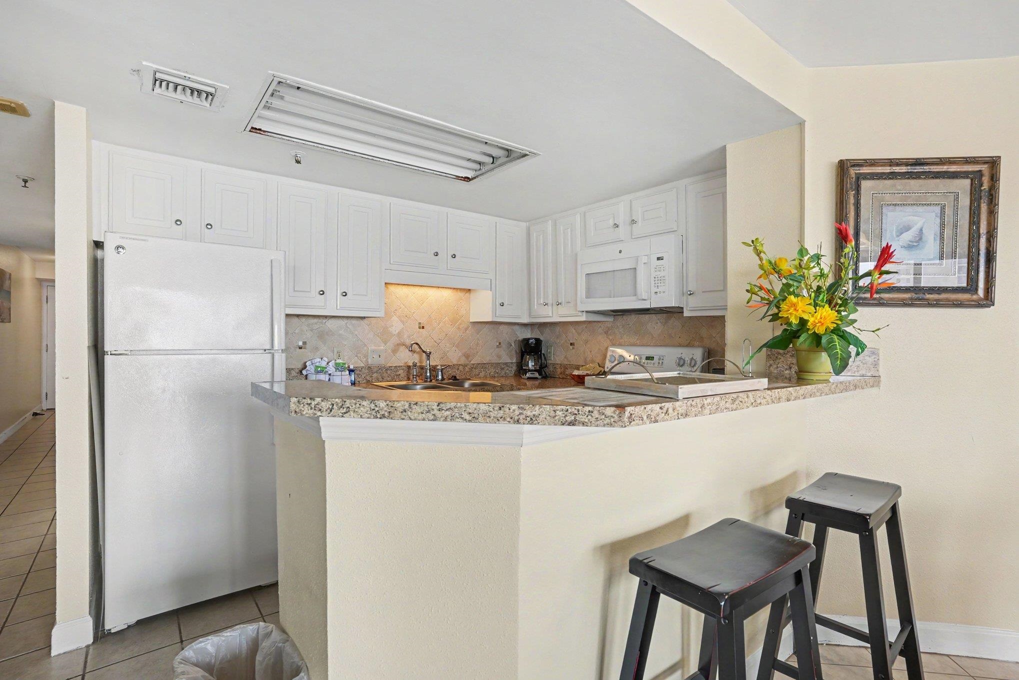 5511 N Ocean Blvd. Property Photo 9